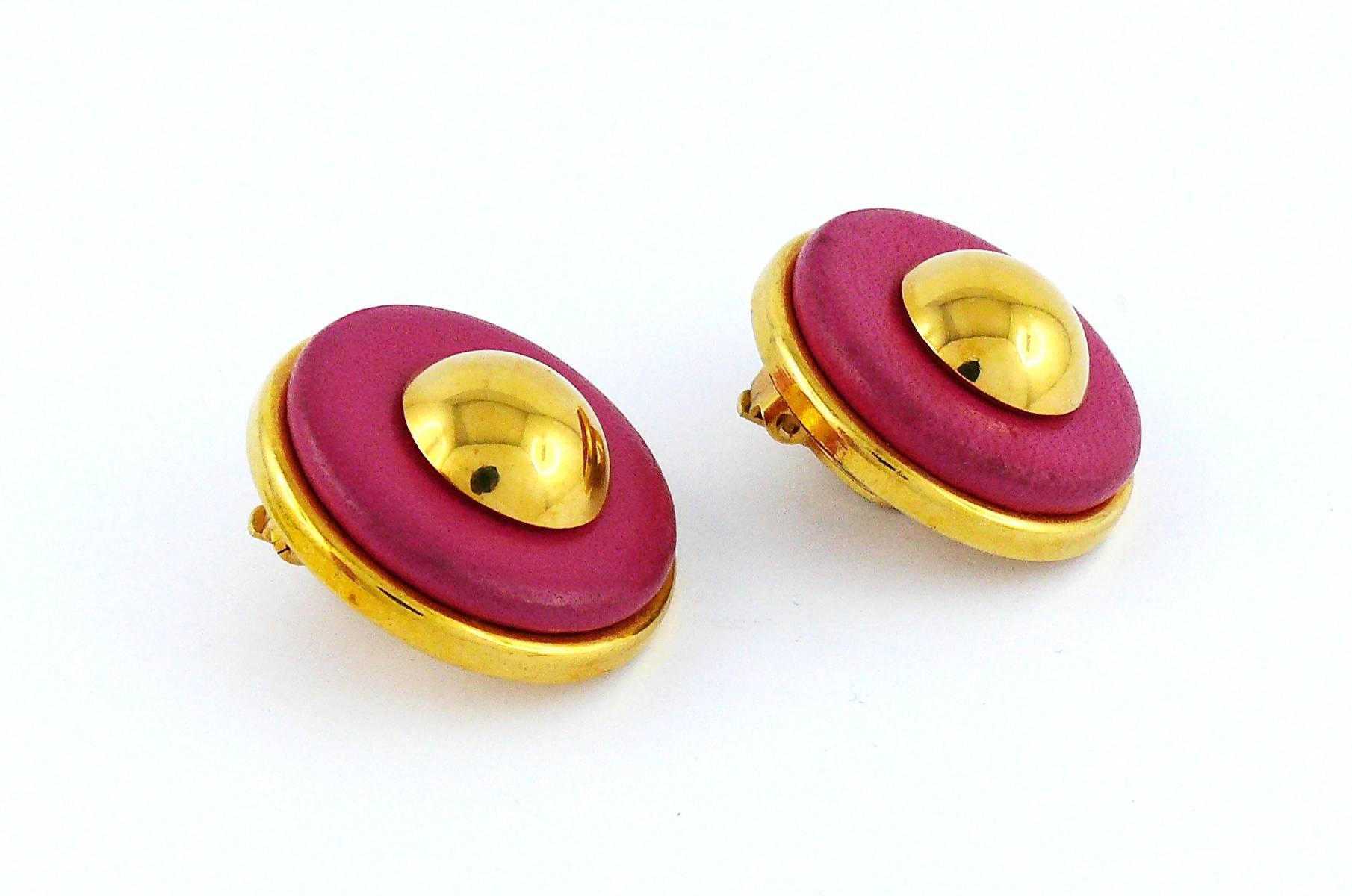 Hermes Vintage Pink Leather Clip-On Earrings In Excellent Condition In Nice, FR