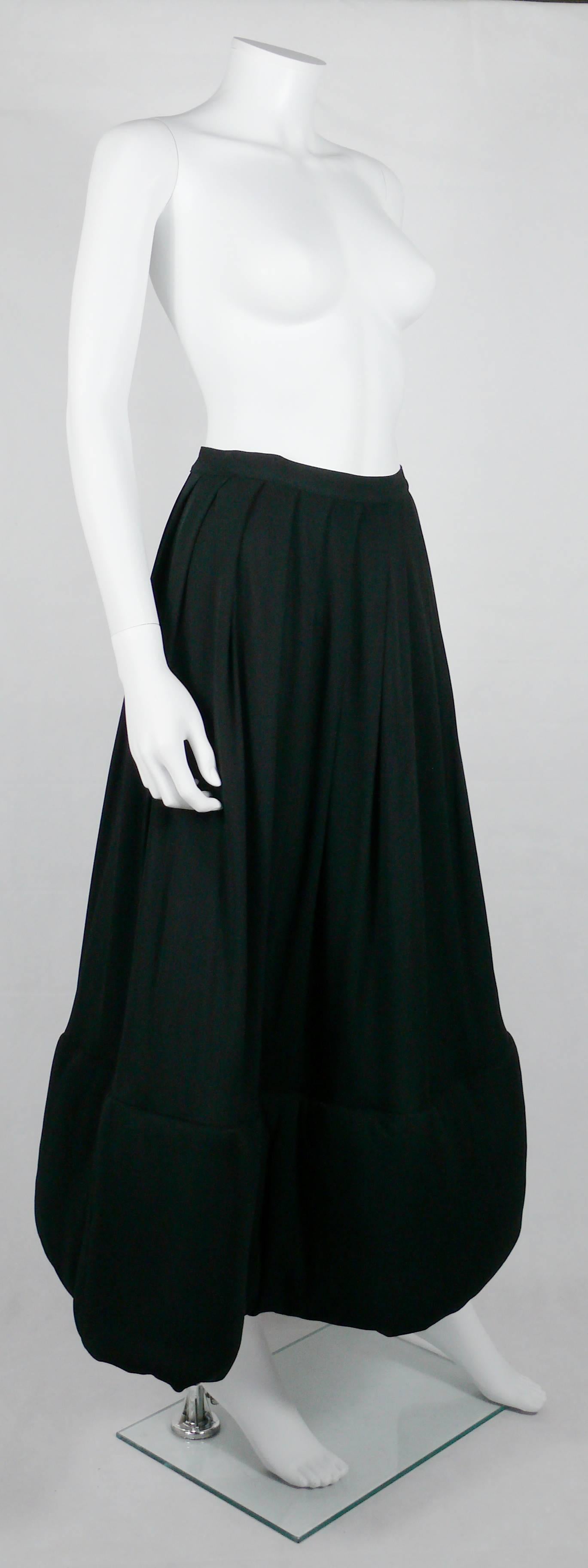 Jean Paul Gaultier Classique Vintage 1990s Rare Black Padded Skirt In Good Condition For Sale In Nice, FR