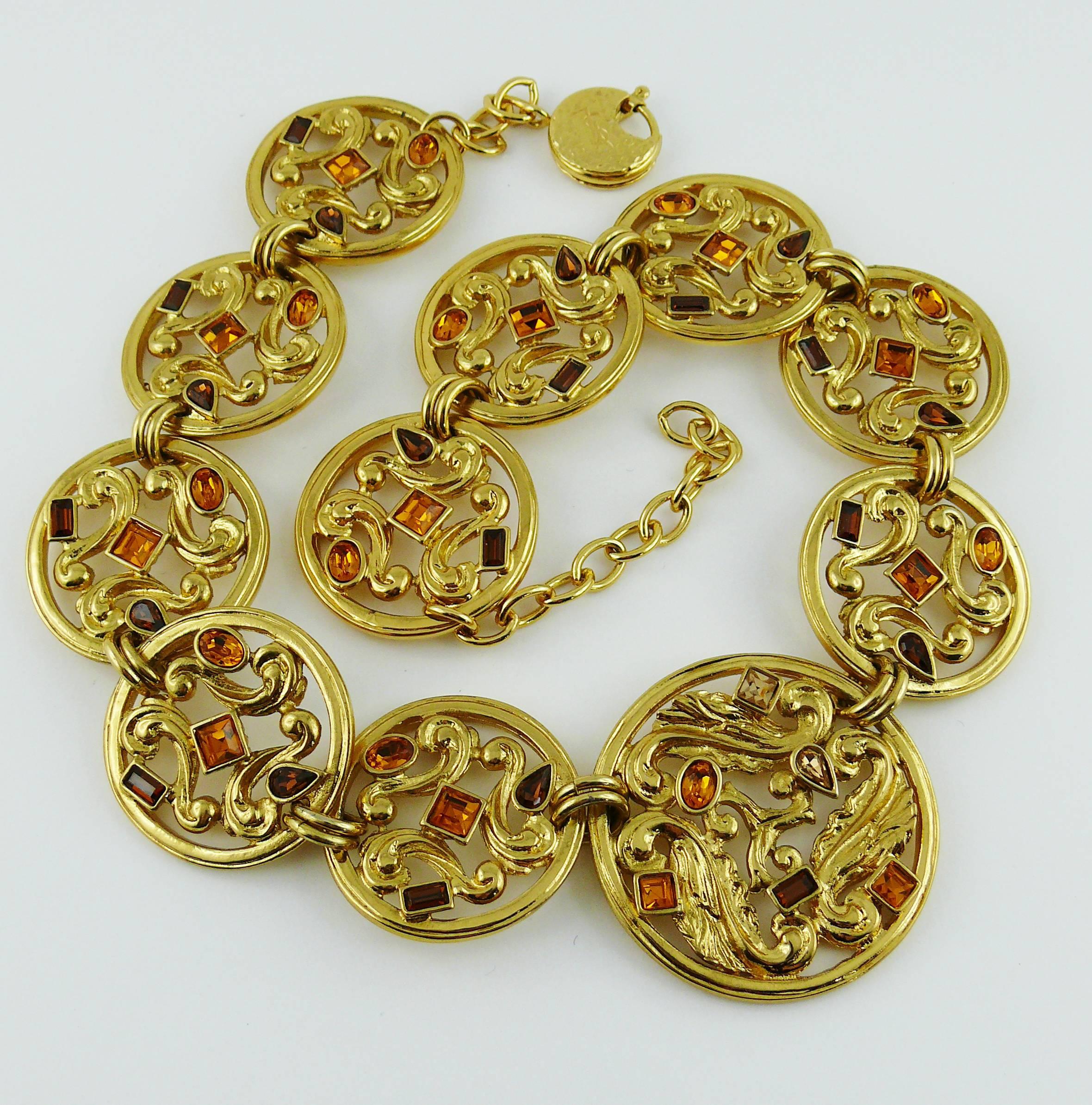 Yves Saint Laurent YSL Vintage Jewelled Openwork Scroll Medallion Necklace In Excellent Condition For Sale In Nice, FR