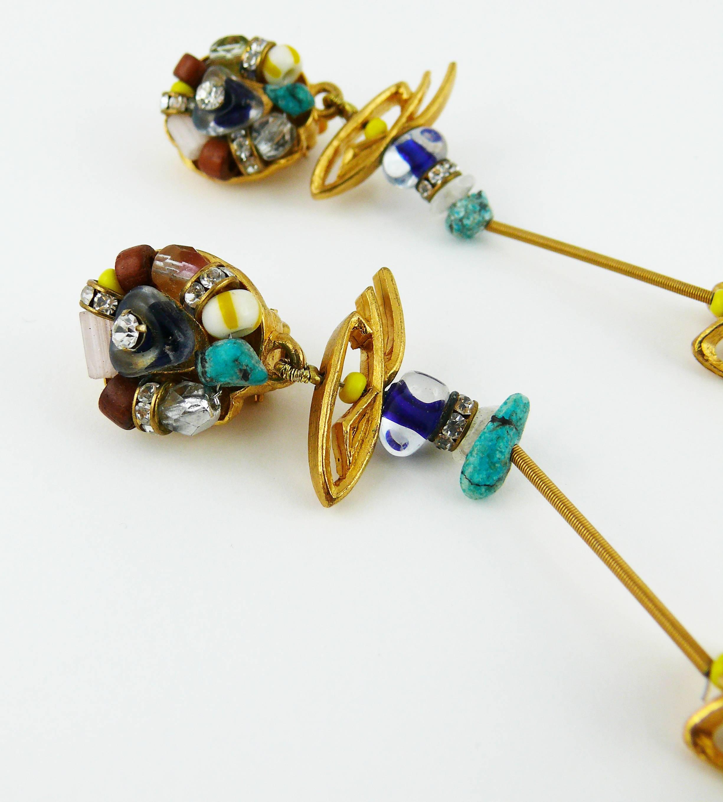 CHRISTIAN LACROIX vintage rare extra long zigzag dangling earrings (clip-on) embellished with glass and wood beads, turquoises, clear rhinestone rondelles and gold toned sculpted elements.

These earrings are approx. 19.5 cm (7.68 inches)