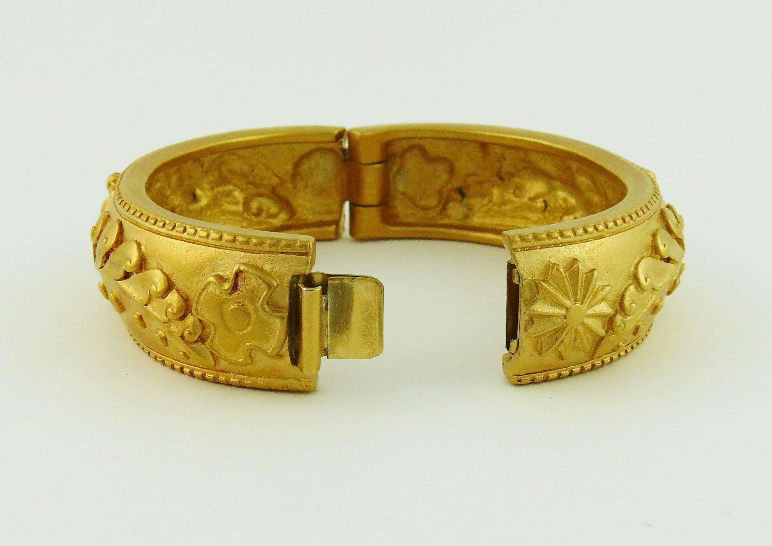 Women's Lanvin Vintage Gold Toned Arpege Bracelet  For Sale