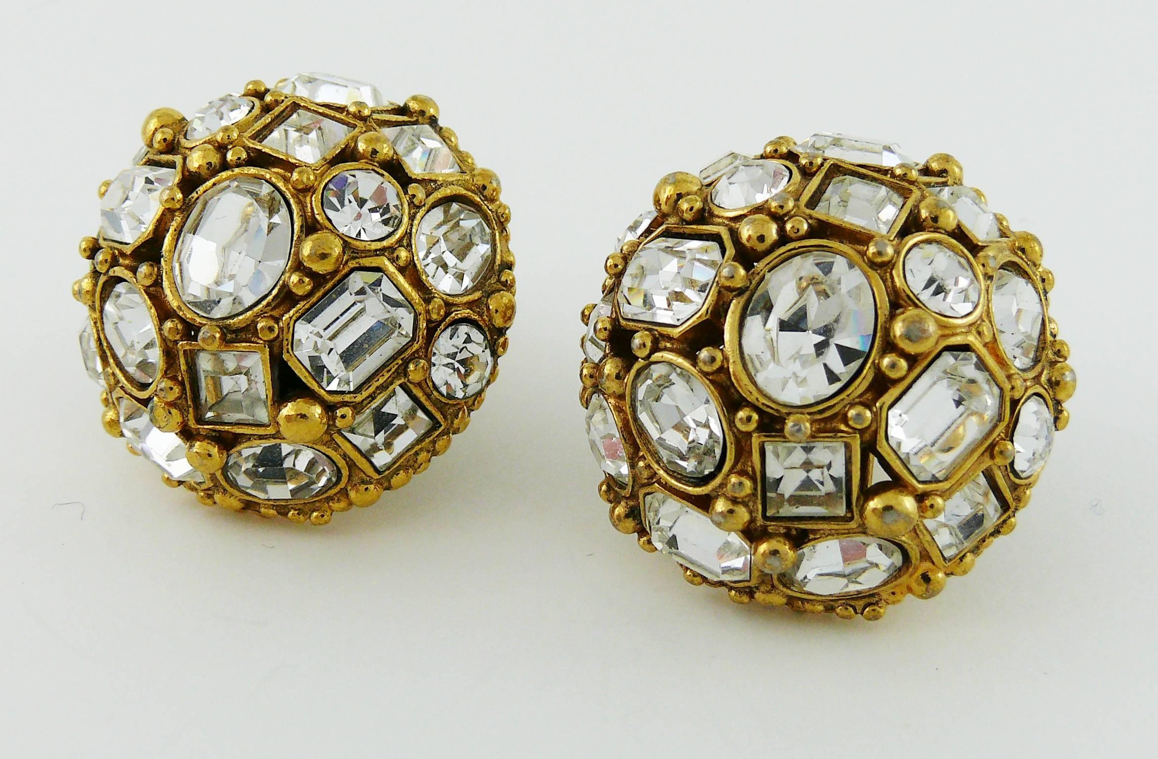 Christian Dior Vintage Opulent Domed Clip-On Earrings In Excellent Condition In Nice, FR