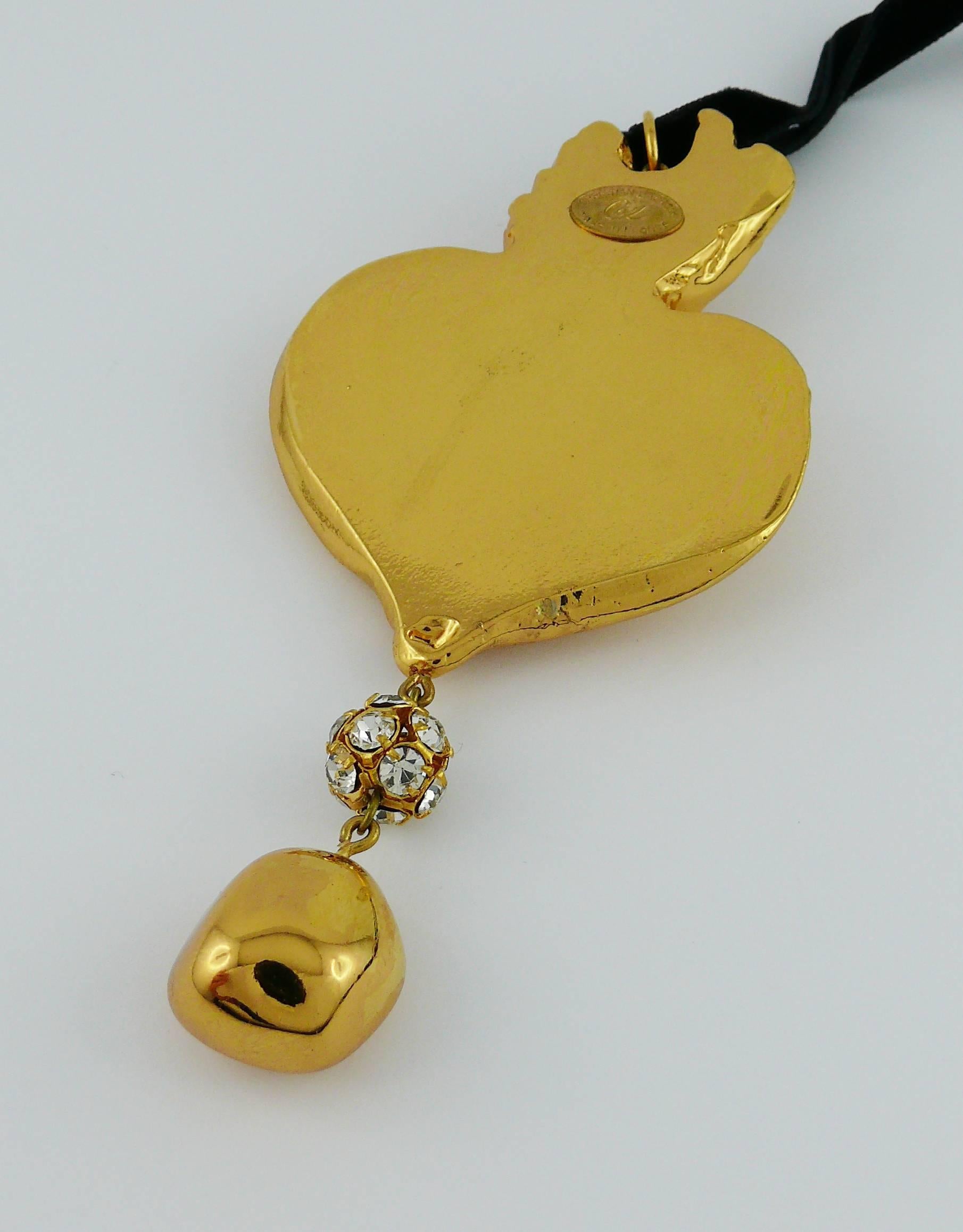 Christian Lacroix Vintage Massive Gold Tone Baroque Heart Pendant Necklace 4