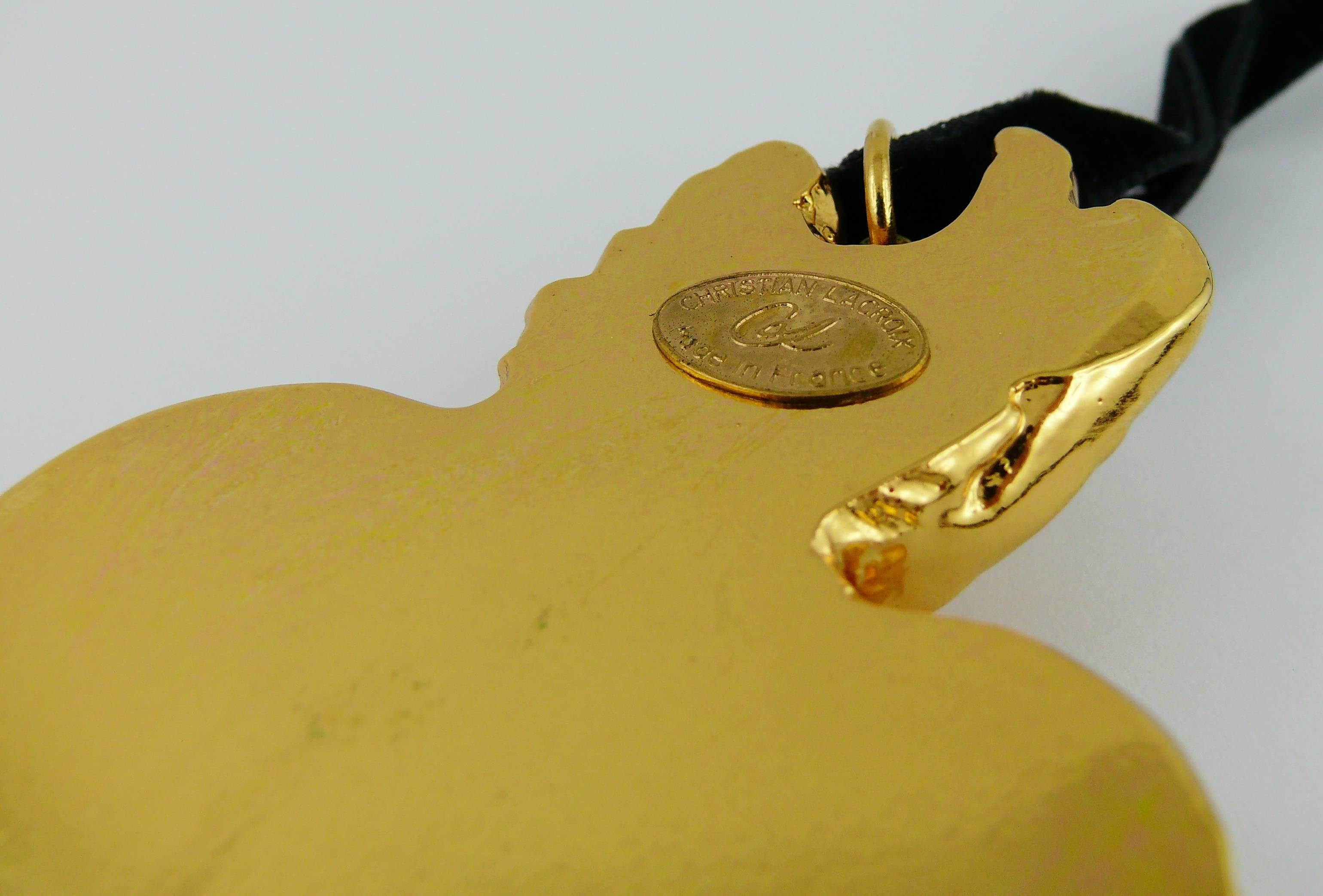 Christian Lacroix Vintage Massive Gold Tone Baroque Heart Pendant Necklace 5