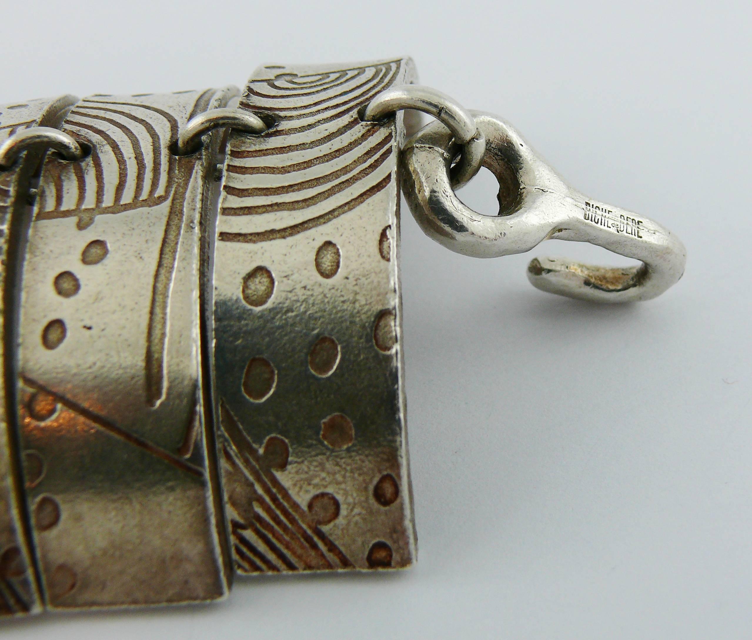 Biche de Bere Vintage Silver Toned Architectural Choker Necklace For Sale 3