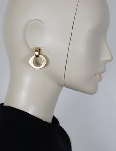 CHRISTIAN DIOR Vintage Gold-Tone O Dangle Earrings