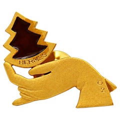 HERMÈS Vintage Gold-Tone Hand Holding Christmas Tree Pin Brooch, 2002