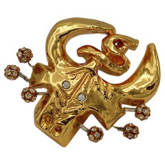 CHRISTIAN LACROIX Vintage Gold-Tone Crystal-Embellished Bull Head Brooch