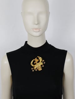 CHRISTIAN LACROIX Vintage Gold-Tone Crystal-Embellished Bull Head Brooch