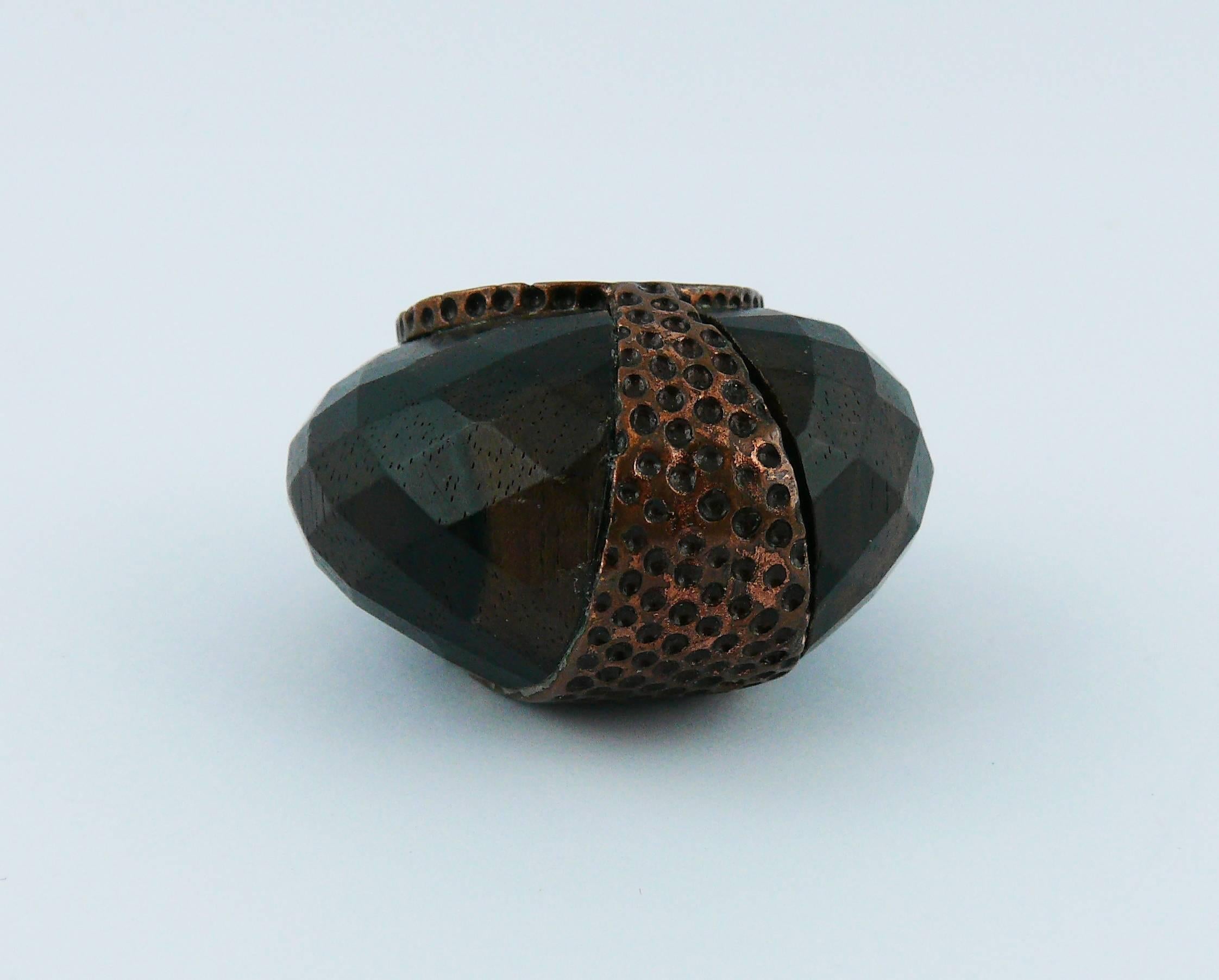wood and copper rings
