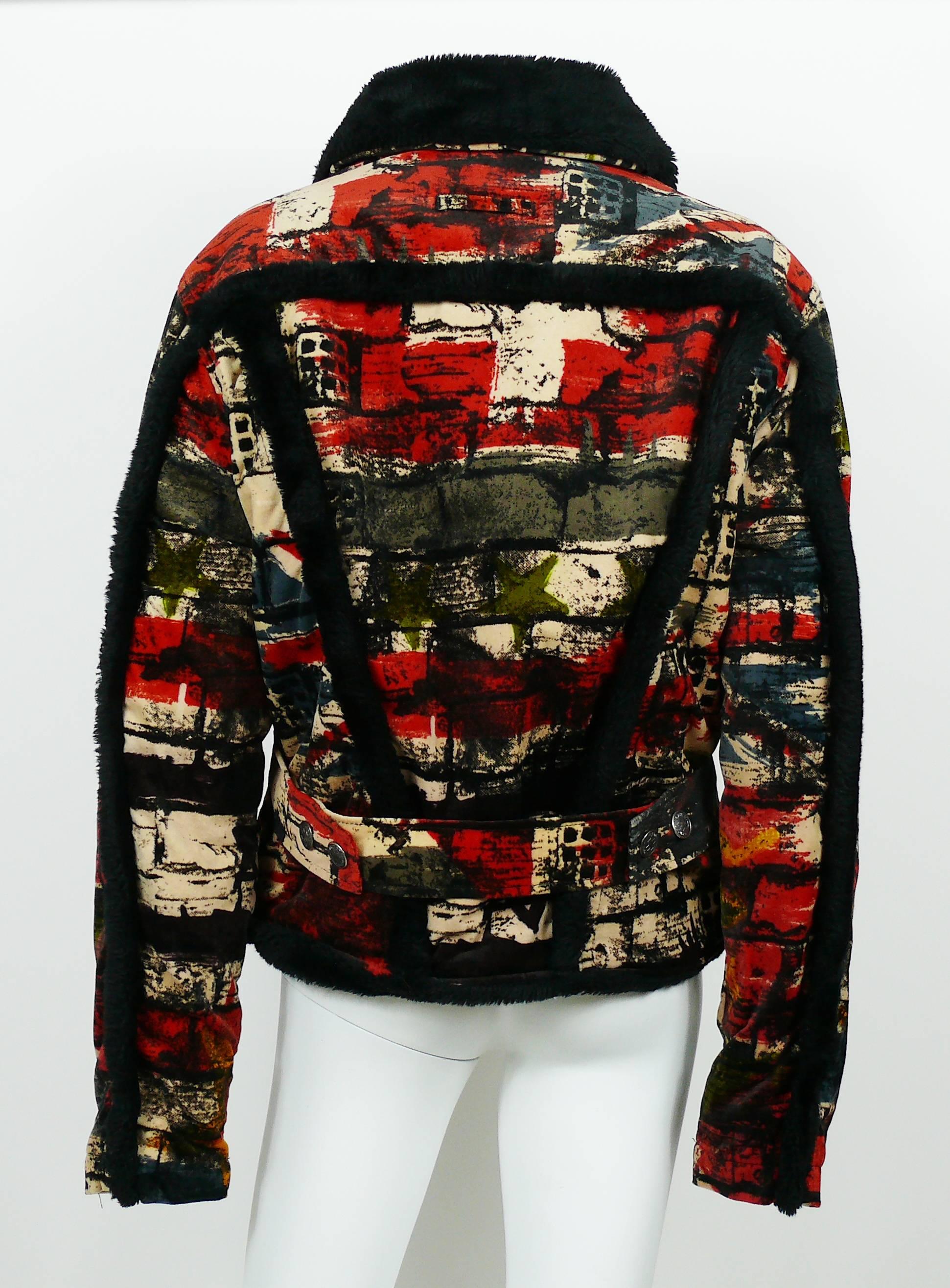 Veste vintage Jean Paul Gaultier imprimée murale et drapeaux Unisexe en vente