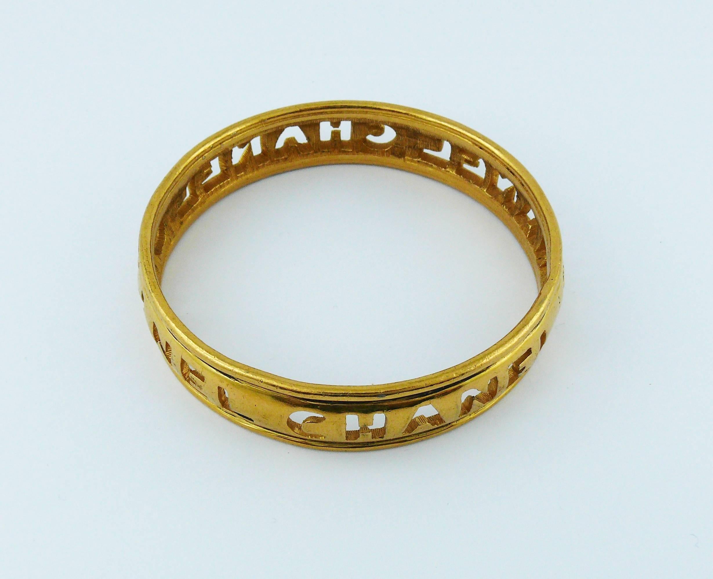 chanel bangle gold