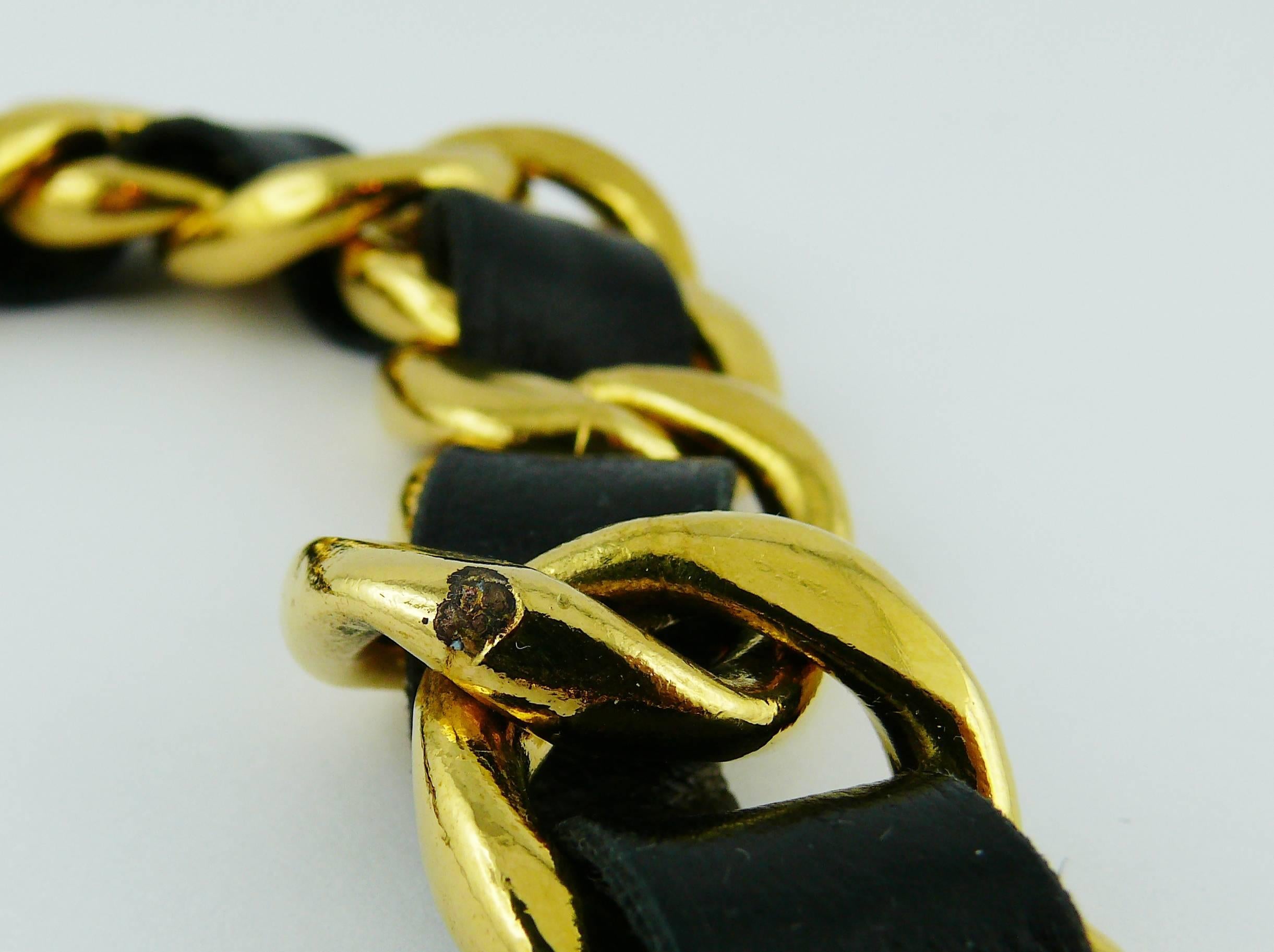 Chanel Vintage 1993 Iconic Gold Toned Chain and Leather Belt with Large CC Logos 6