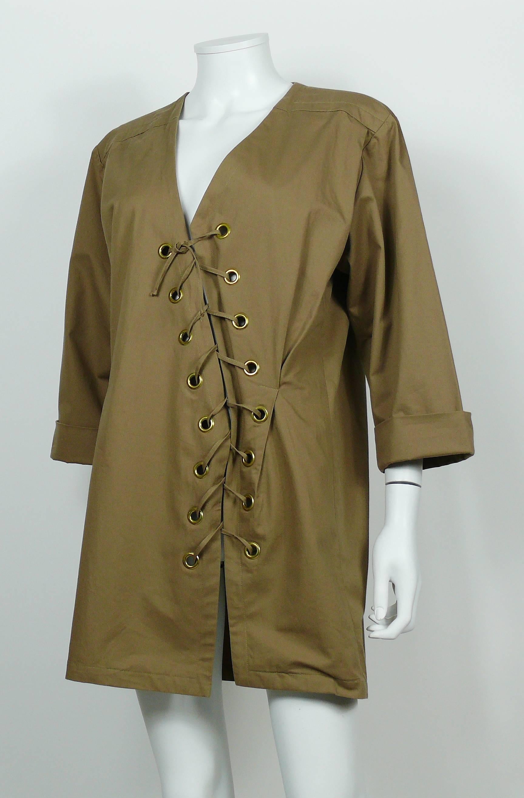 Yves Saint Laurent YSL Iconic Vintage Cotton Safari Tunic Dress, 1990s  In Excellent Condition In Nice, FR