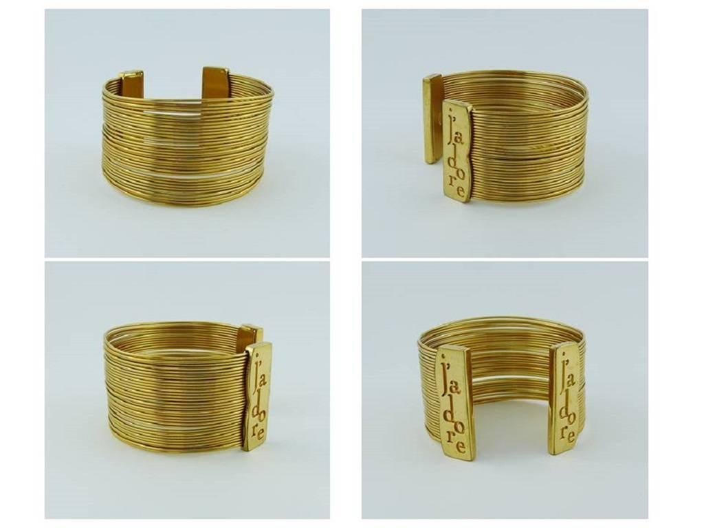 Christian Dior J'Adore Goldfarbenes Set aus Choker und Manschettenarmband aus Draht 6