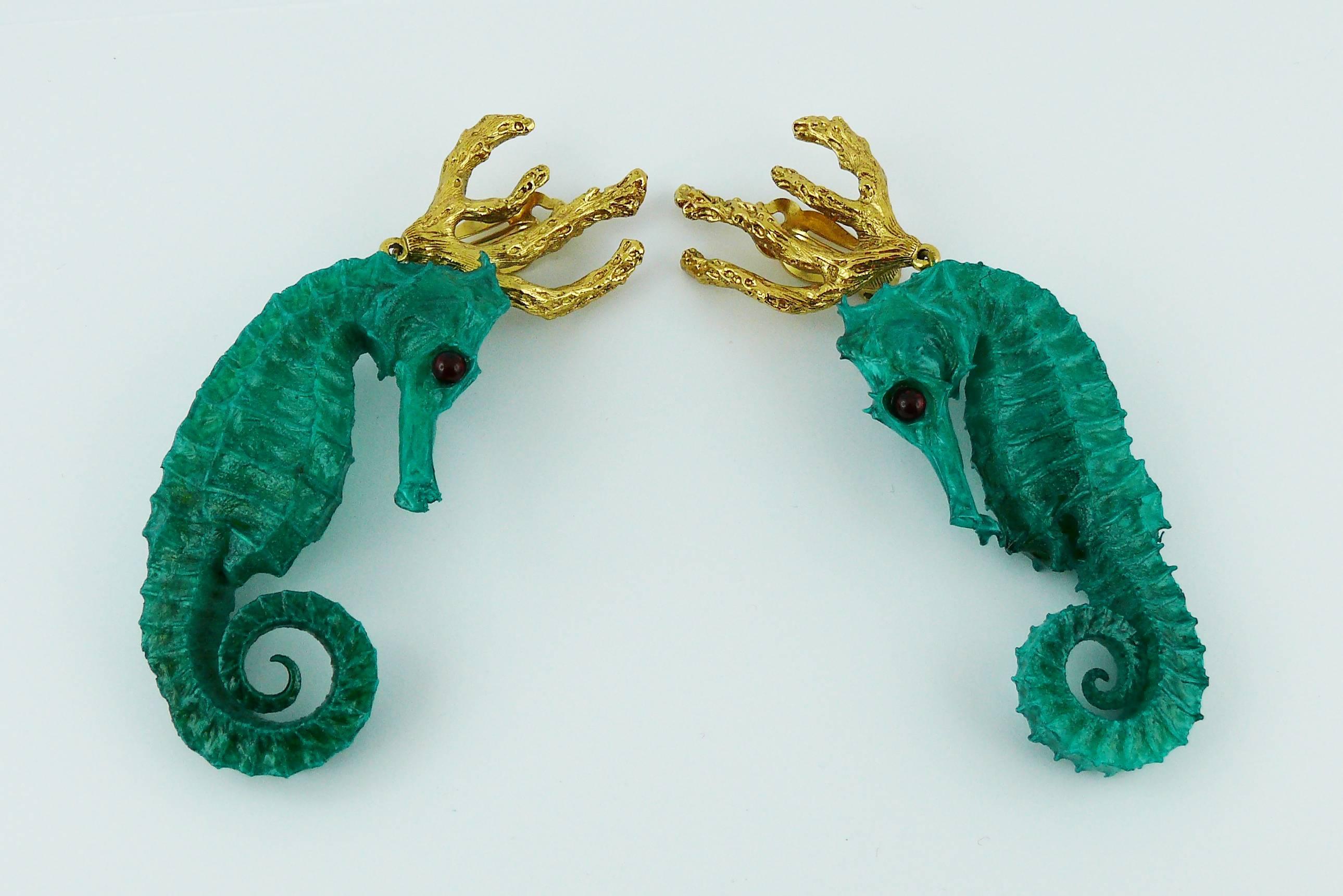 Yves Saint Laurent YSL Vintage Sea Life Dangling Earrings In Excellent Condition In Nice, FR