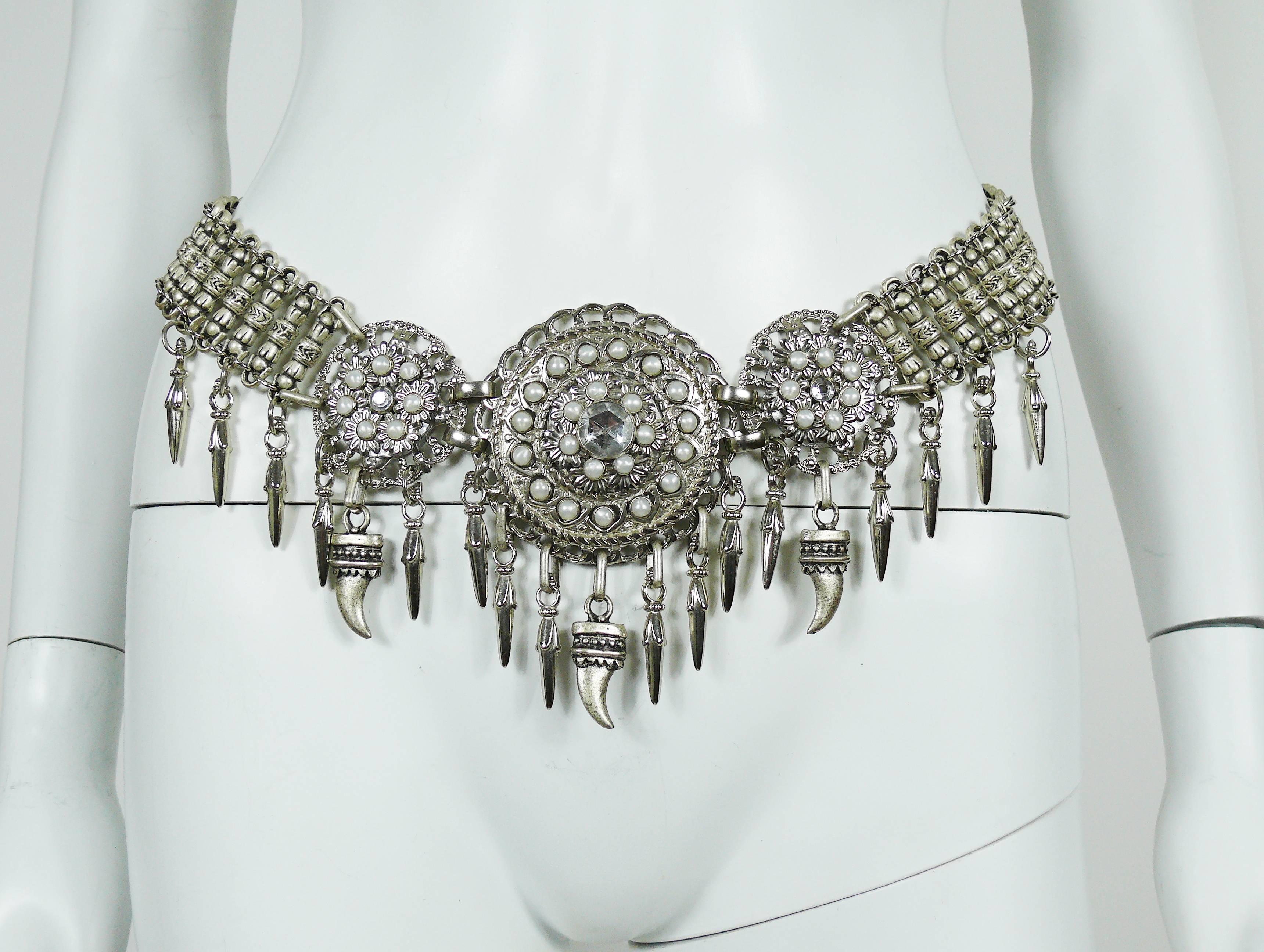 JOSE COTEL vintage rare ethnic inspired silver tone chain belt featuring three openwork medallions embellished with faux pearls, resin crystals and claw charms.

Hook closure.
Adjustable size.

May be worn as a necklace.

As some weight on it