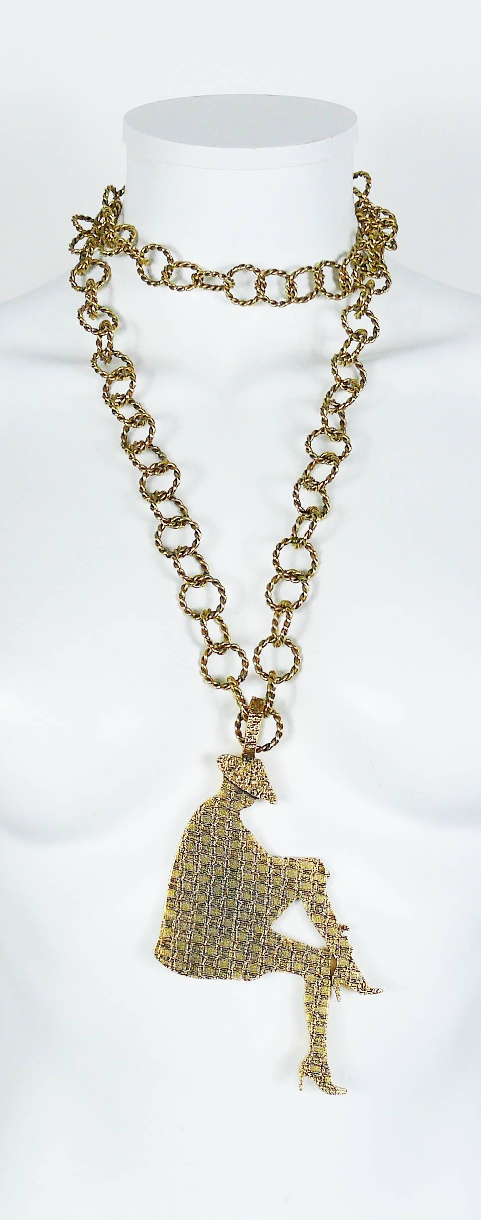 Yves Saint Laurent YSL RTW Woman Silhouette Sautoir Runway Necklace, Fall 2010  In Excellent Condition In Nice, FR