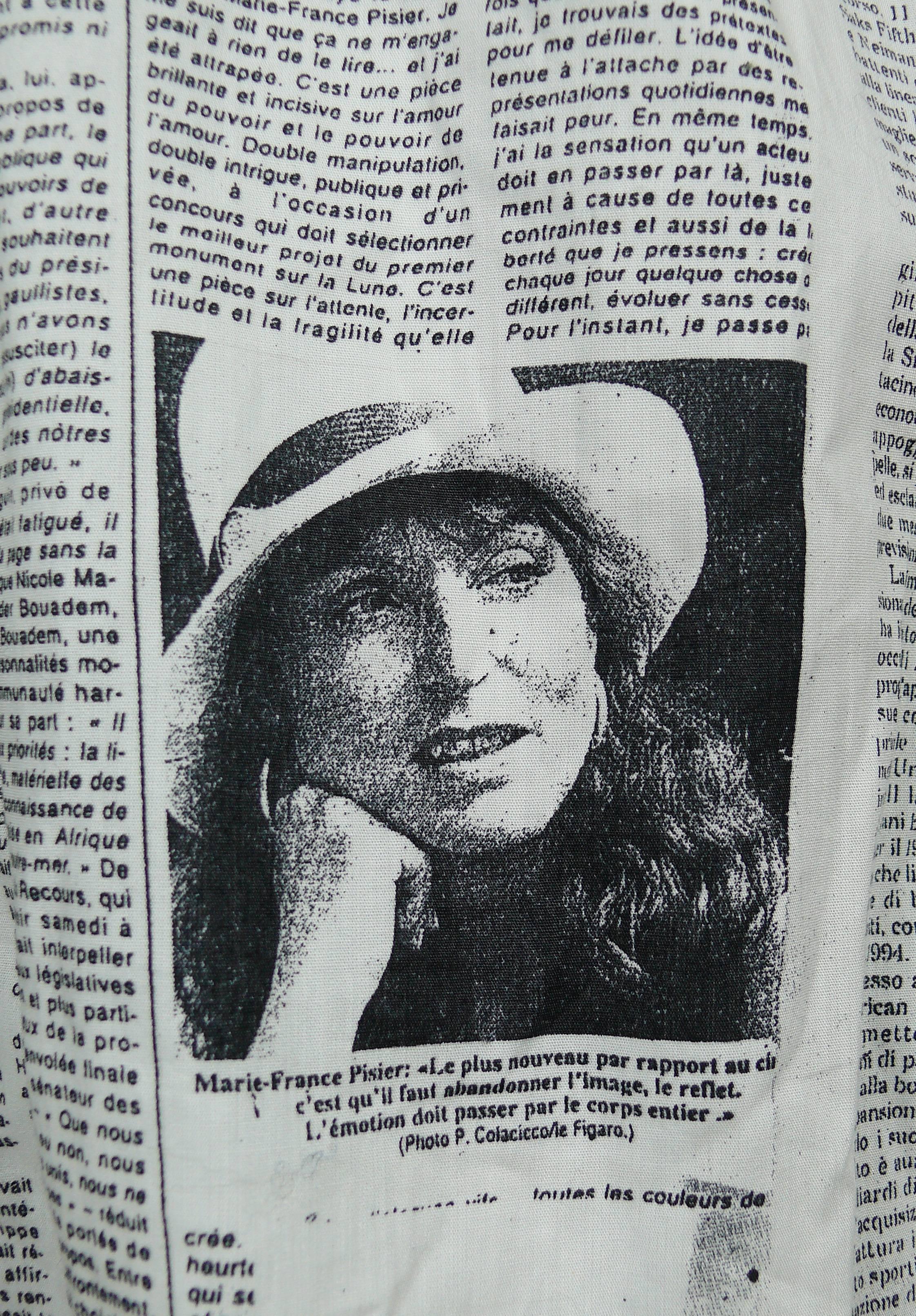 Women's Moschino Vintage Iconic Newspaper Print Dress US Size 4