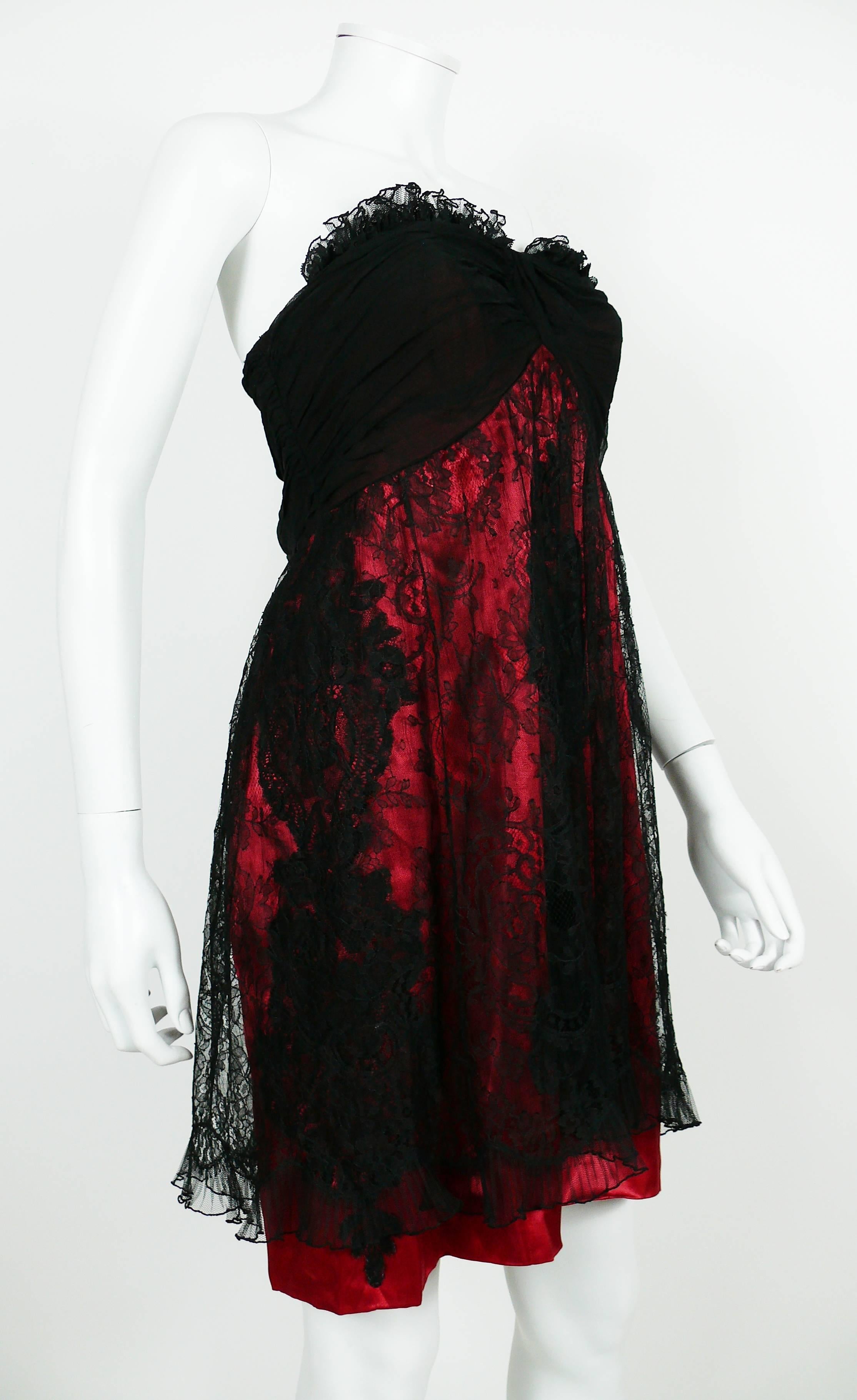 Christian Lacroix Vintage 1990s Black Lace Cocktail Dress In Good Condition In Nice, FR