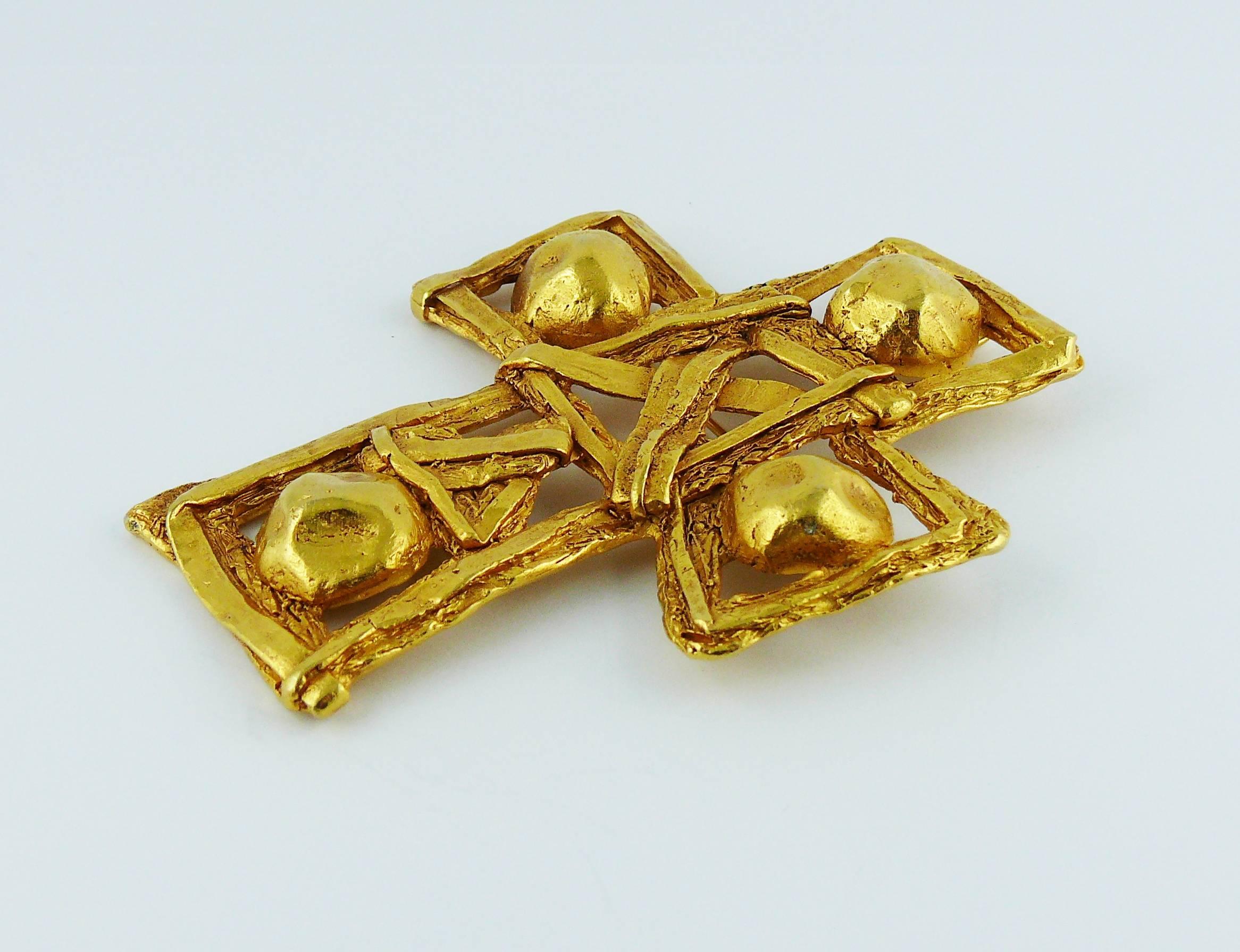 Christian Lacroix Vintage Gold Toned Cross Pendant Necklace 3