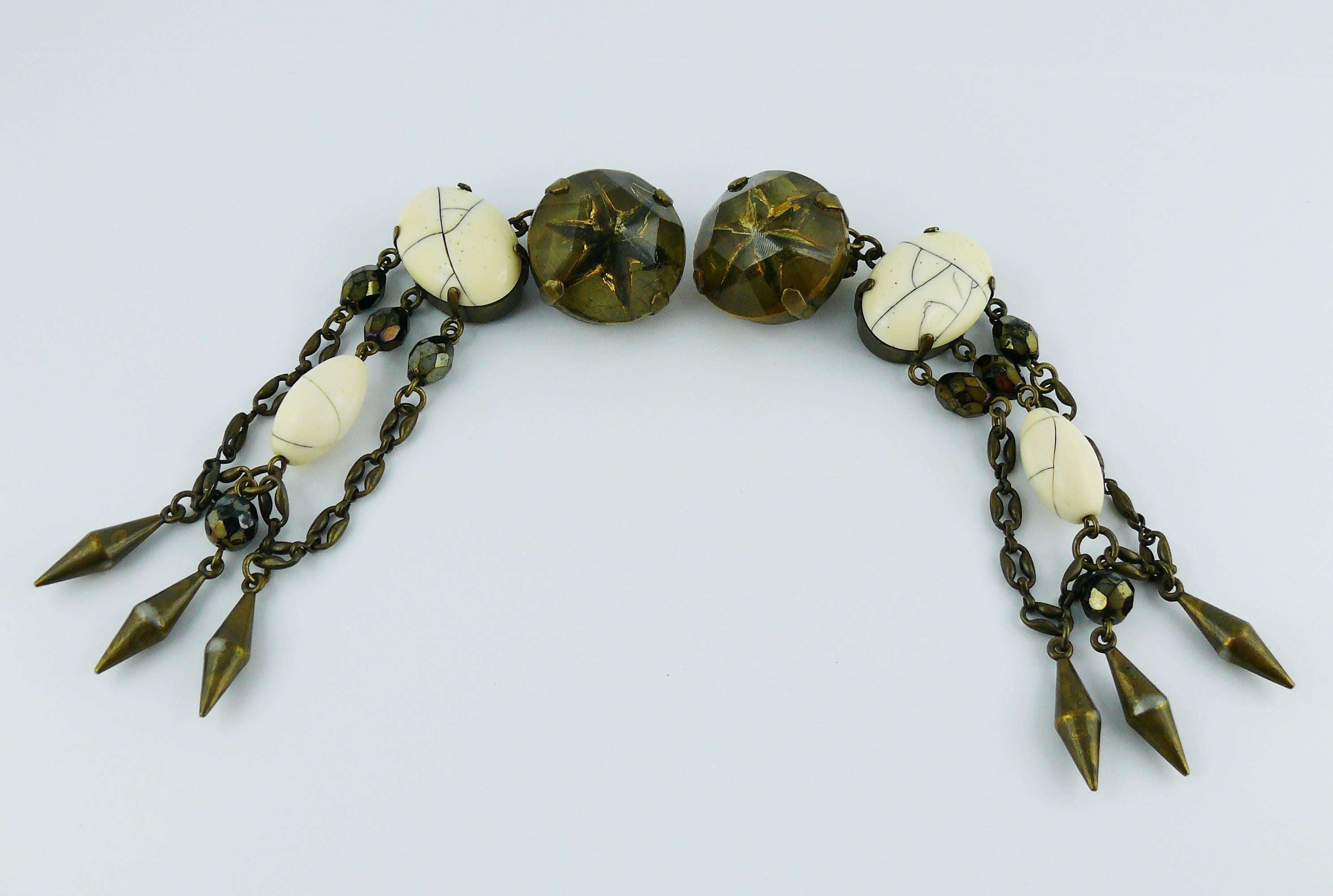 JEAN PAUL GAULTIER Vintage Shoulder Duster Dangling Earrings In Good Condition For Sale In Nice, FR