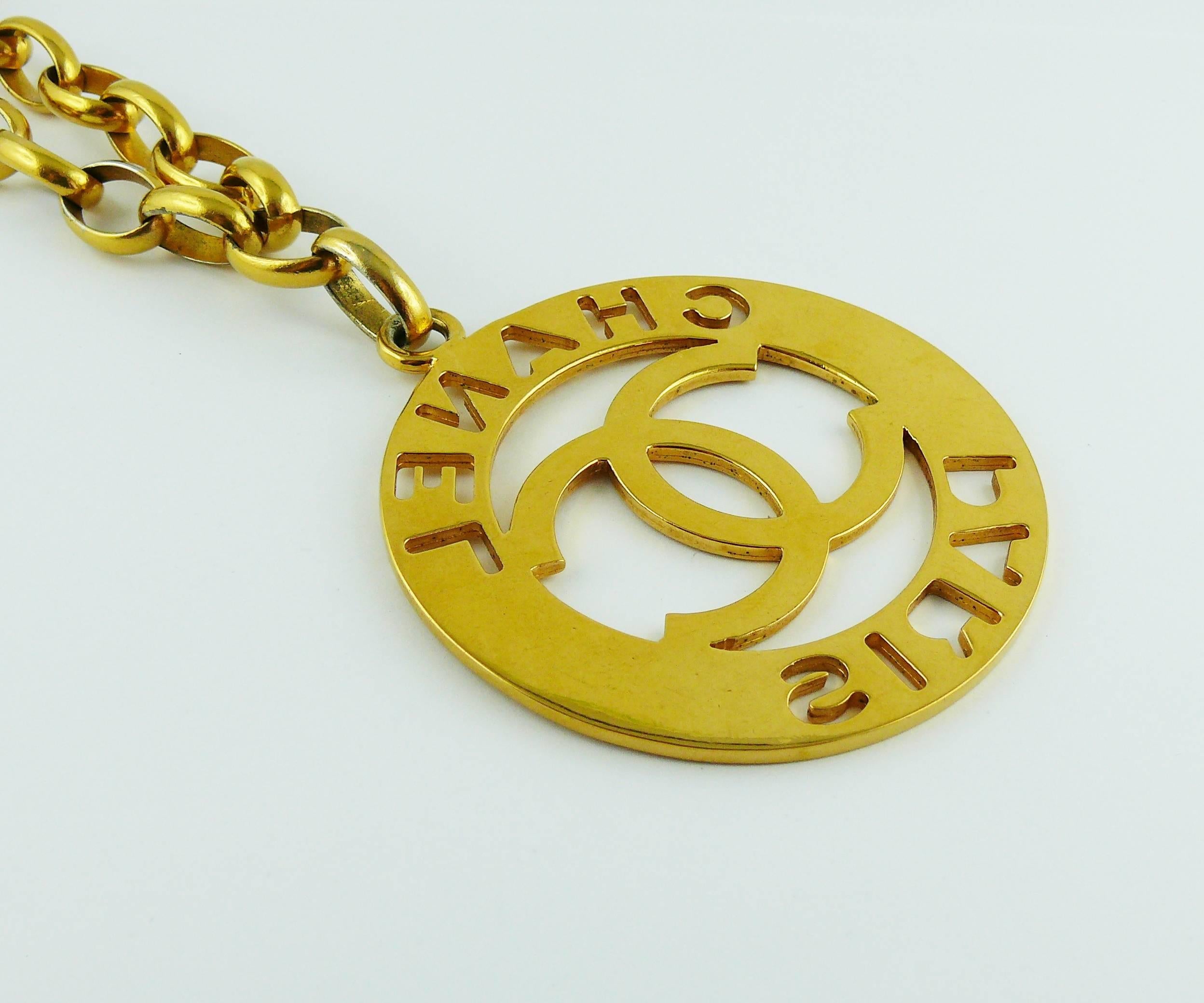 Chanel Vintage Iconic Gold Toned Cutout Openwork Logo Medallion Necklace Belt 5