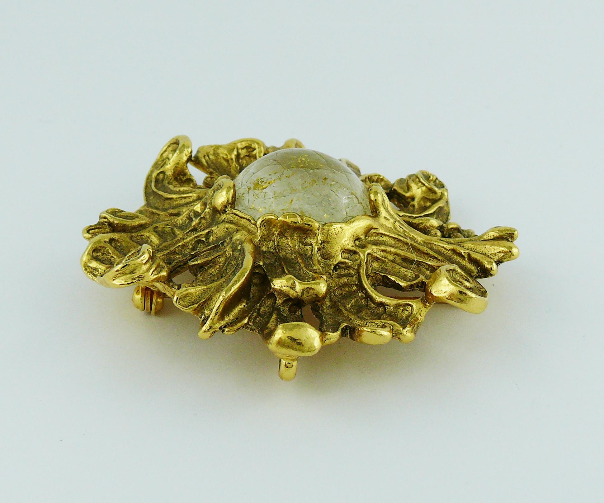 Christian Dior Boutique Vintage Baroque Brooch Pendant In Excellent Condition In Nice, FR
