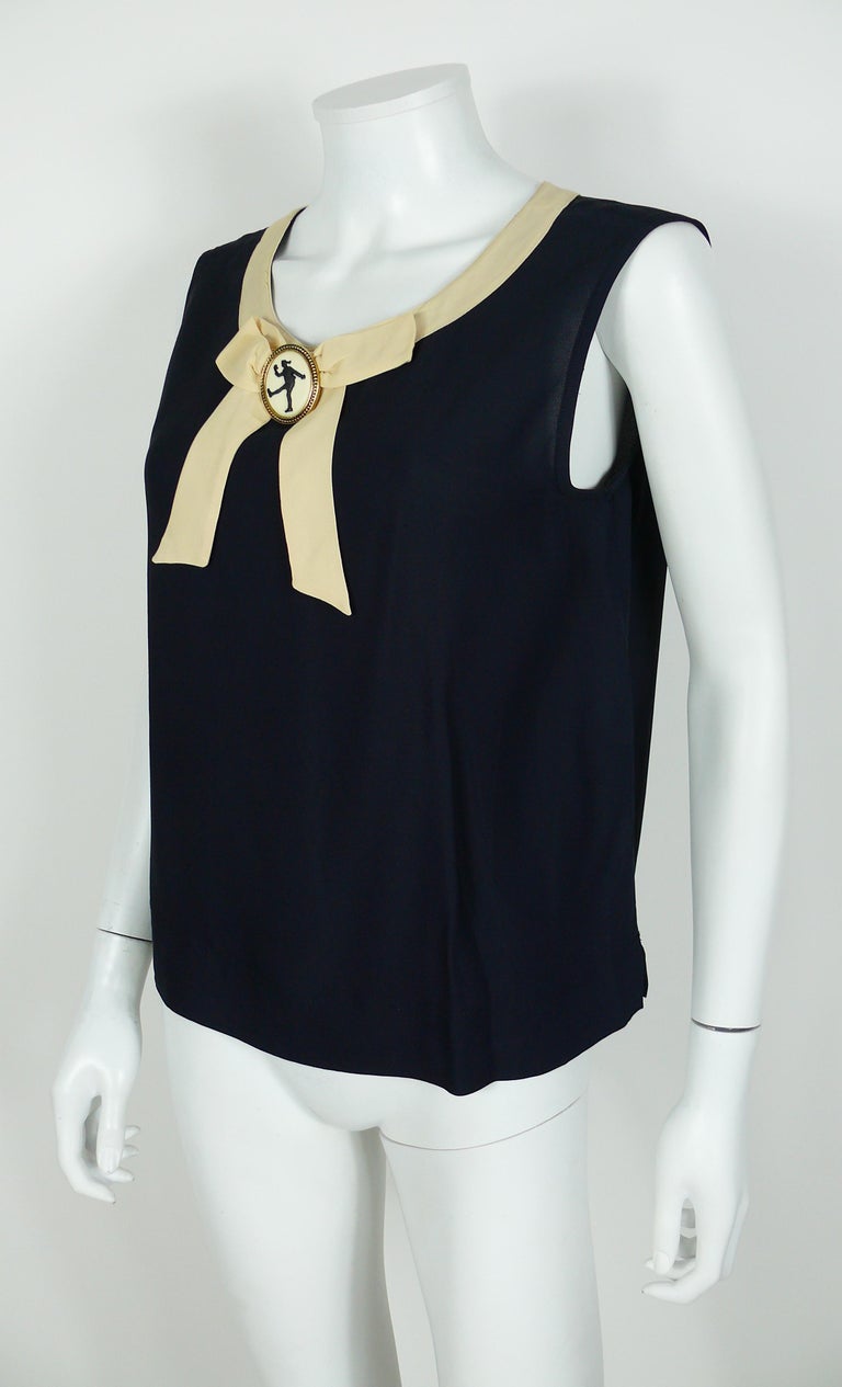 Moschino Cameo Top US Size 12 For Sale 1