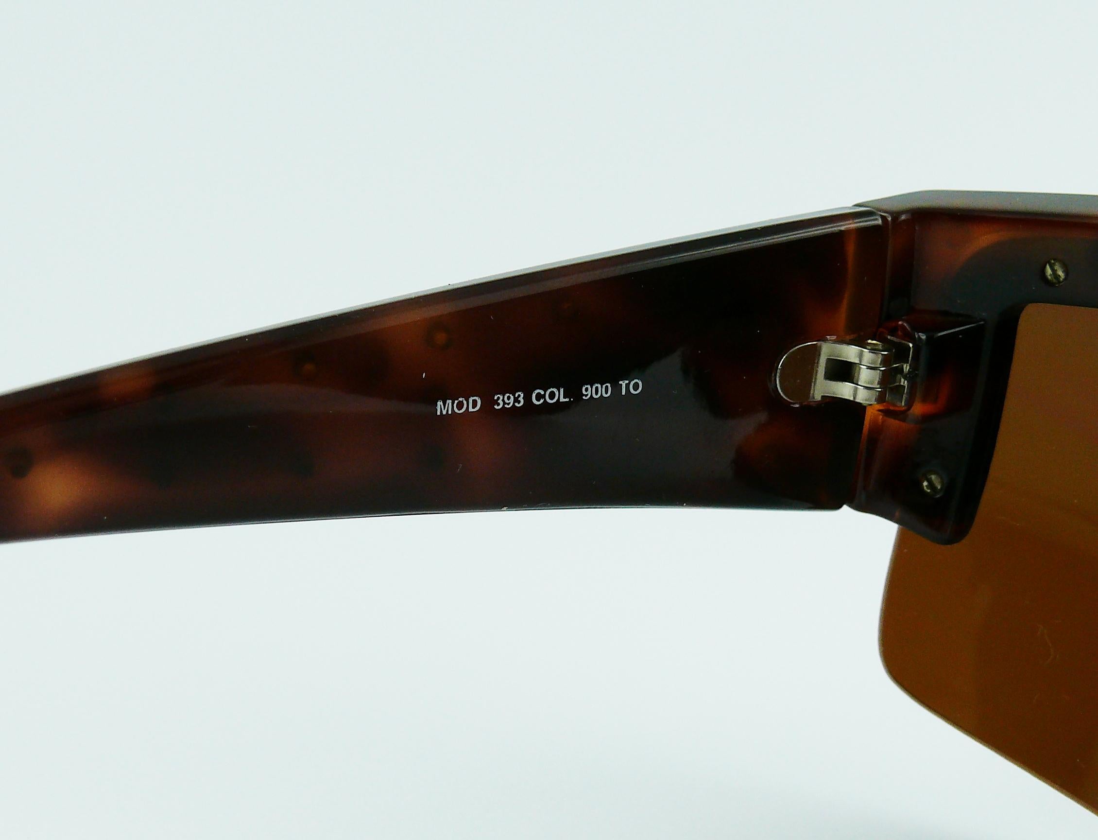 Gianni Versace Vintage Mod. 393 Shield Sunglasses 6