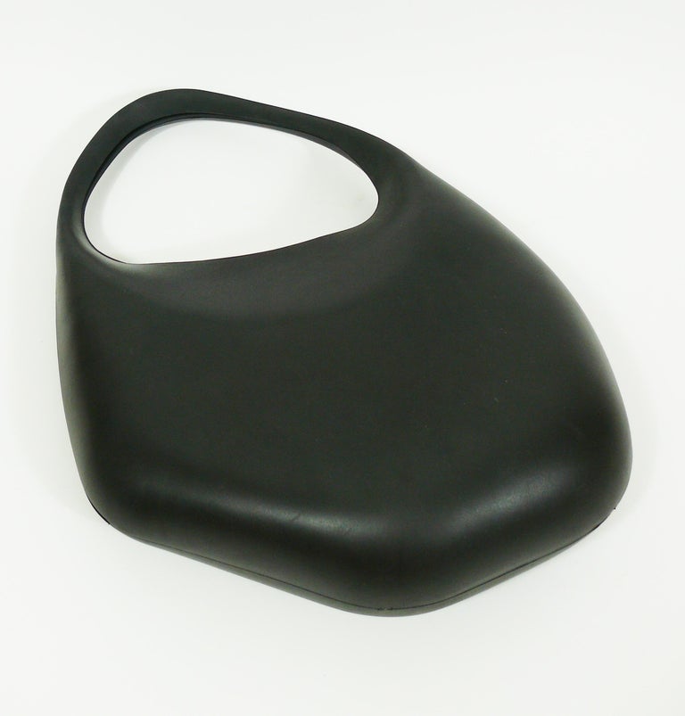 g*o様 Thierry Mugler Le Bubble ラバーバッグ 黒 イ Vintage 80s Thierry Mugler Bubble Bag / Black Avant Garde