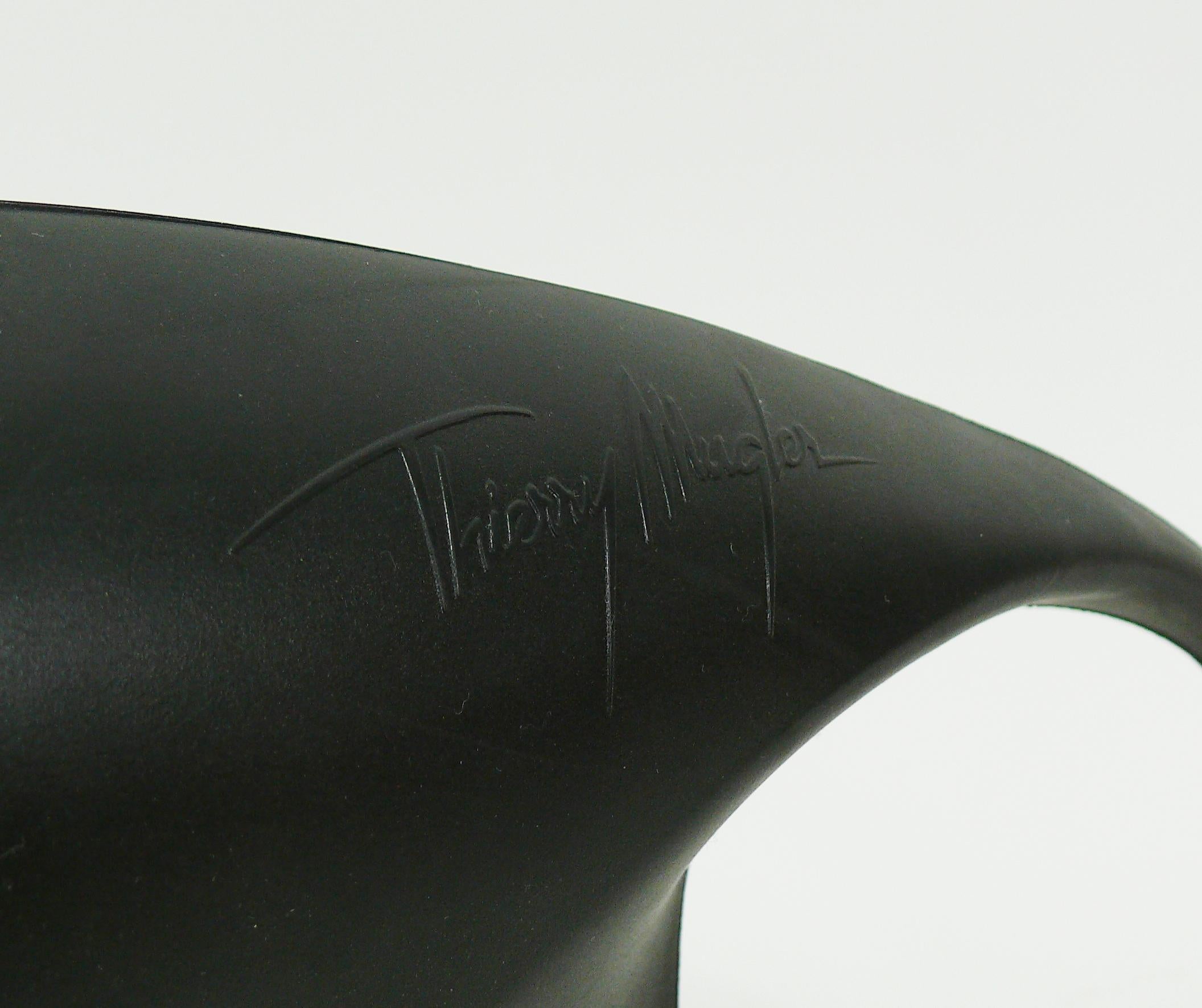 Thierry Mugler Vintage Black Le Bubble Rubber Handbag In Excellent Condition In Nice, FR