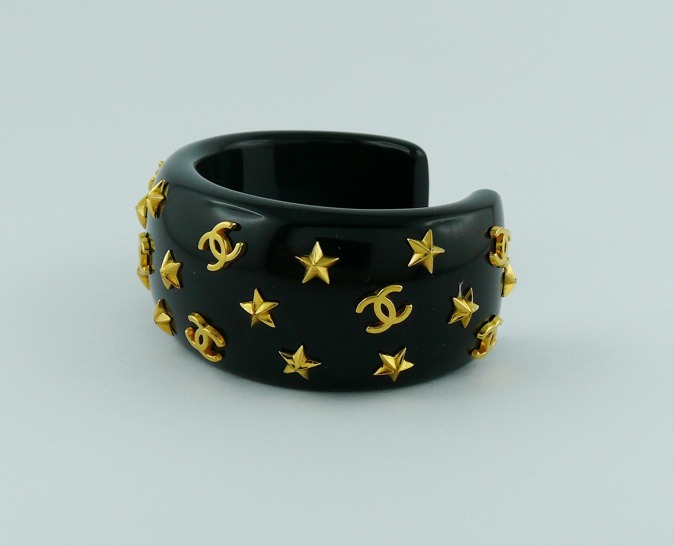Women's Chanel Vintage 1995 Iconic Star CC Black Resin Cuff Bracelet