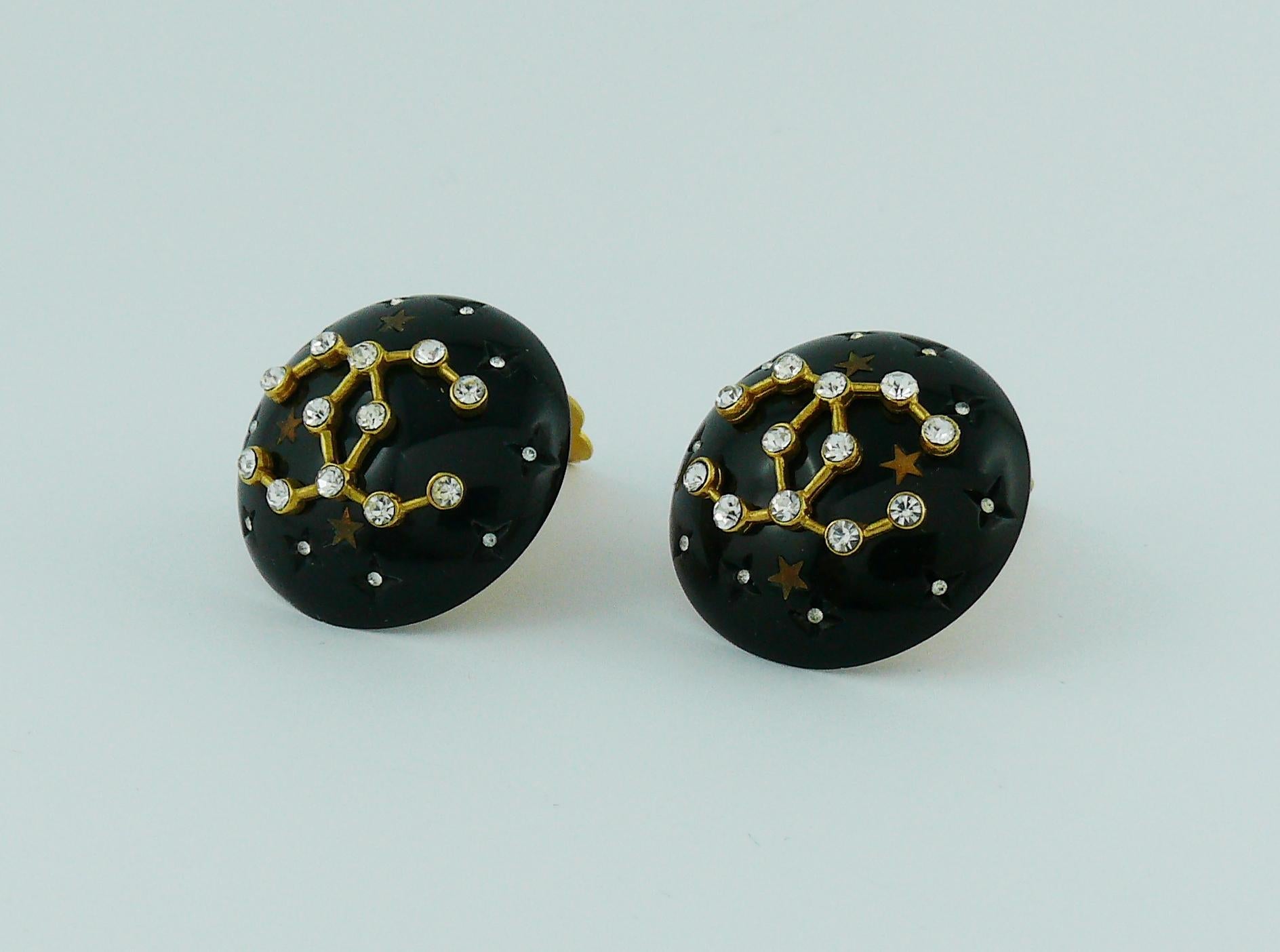 Chanel Vintage 1995 CC Constellation Black Resin Clip On Earrings 1