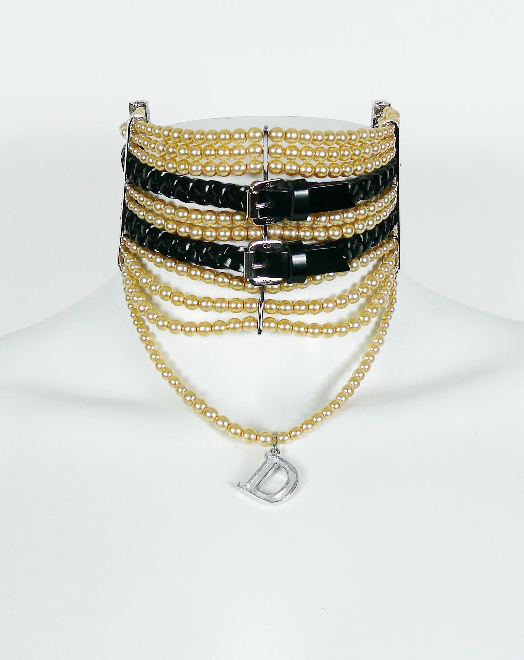 Christian Dior by John Galliano Masai Beaded Leather Buckle Choker Necklace In Good Condition In Nice, FR