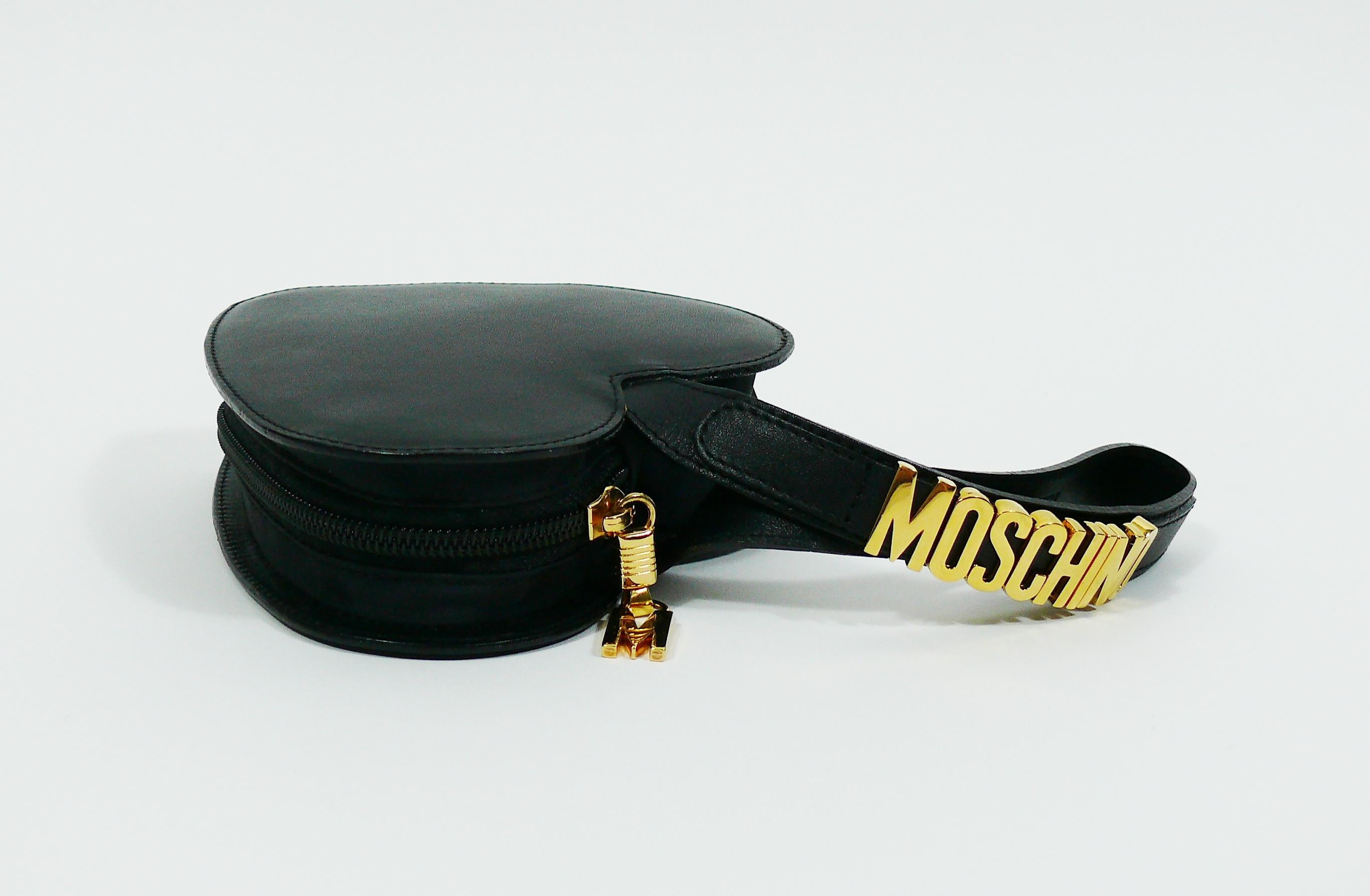 Moschino Vintage Schwarzes Leder Logo Herz Handtäschchen Damen