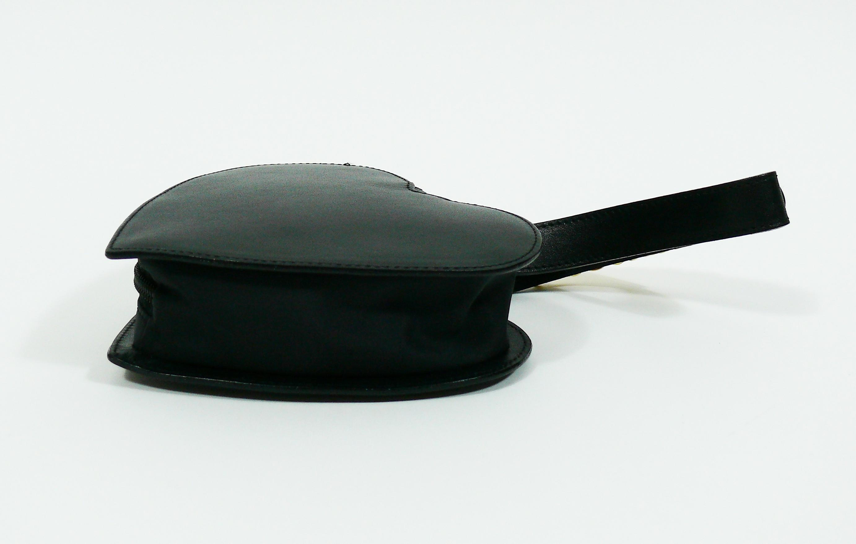 Moschino Vintage Schwarzes Leder Logo Herz Handtäschchen 2