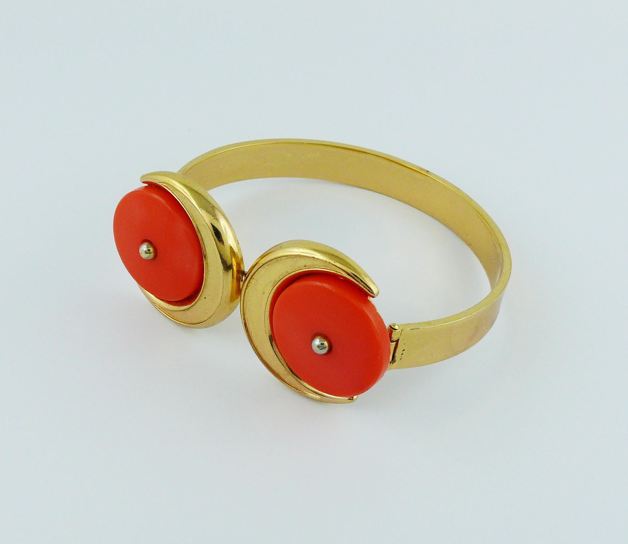 Christian Dior Vintage Space Age Disc Clamper Bracelet, 1972  In Good Condition In Nice, FR