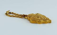 Gucci Vintage Gold Toned Crest Accessory