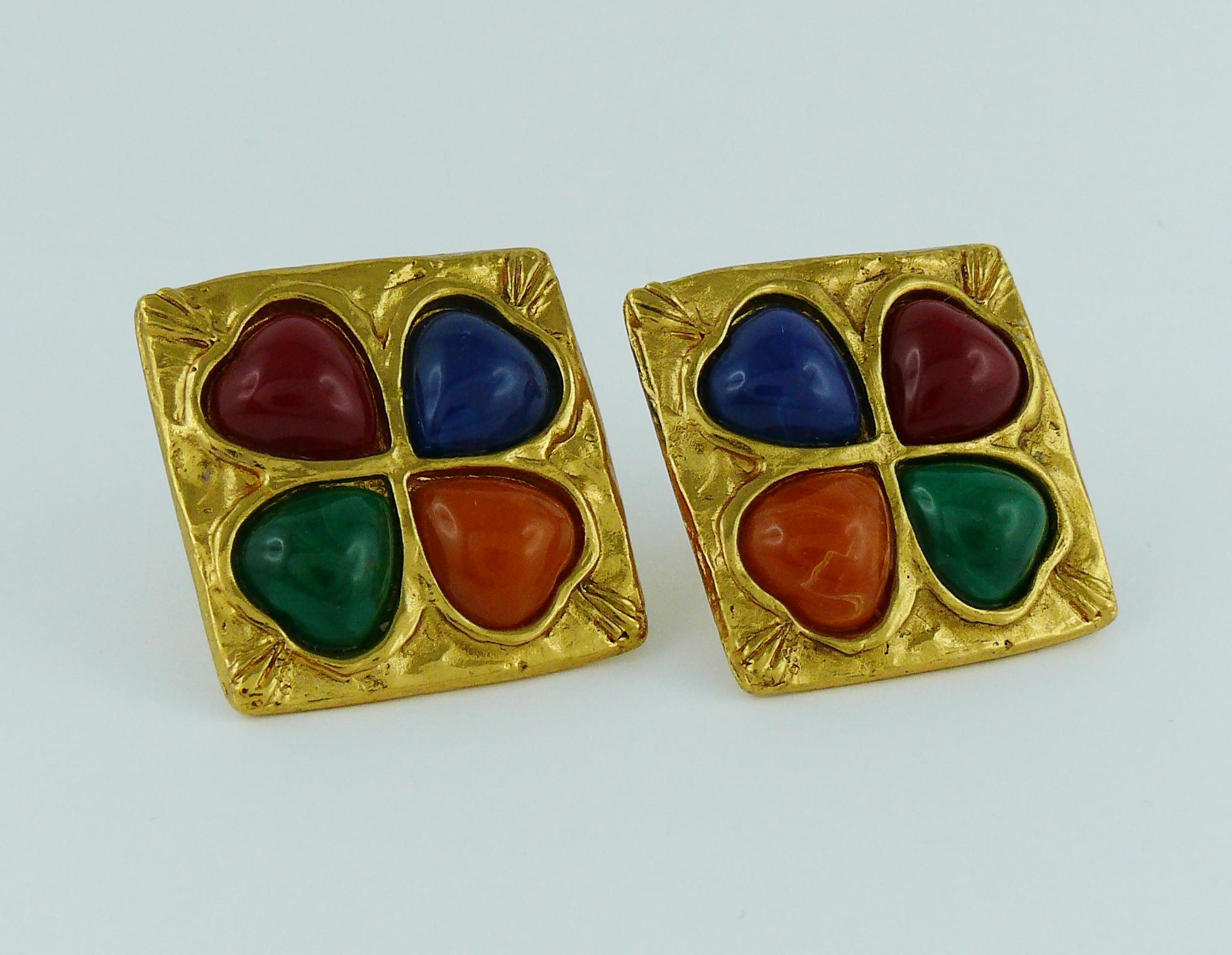 Yves Saint Laurent YSL Vintage Multicolored Resin Heart Clip-On Earrings In Excellent Condition In Nice, FR