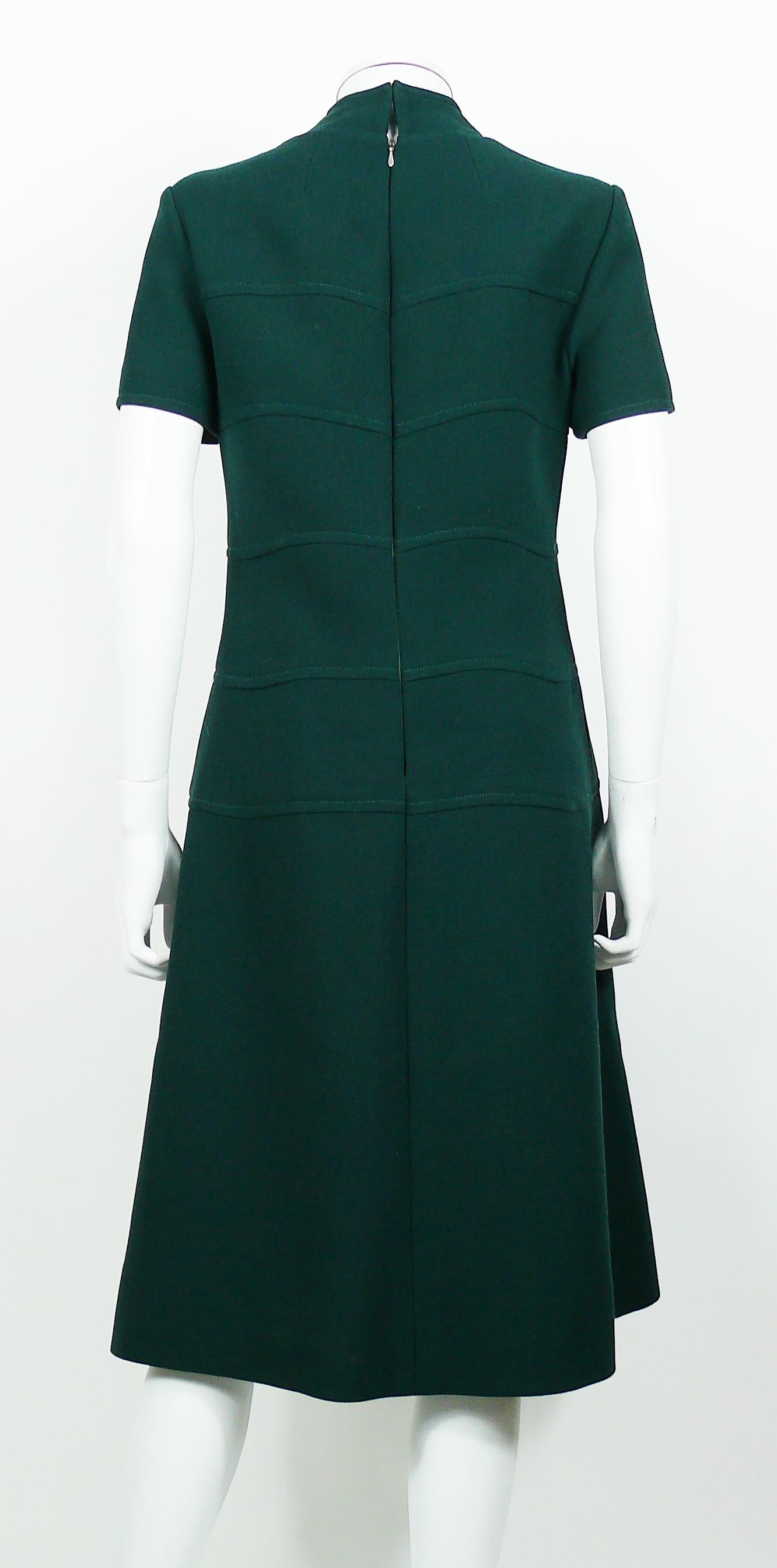Louis Feraud Vintage Green Wool Space Age Dress For Sale 3