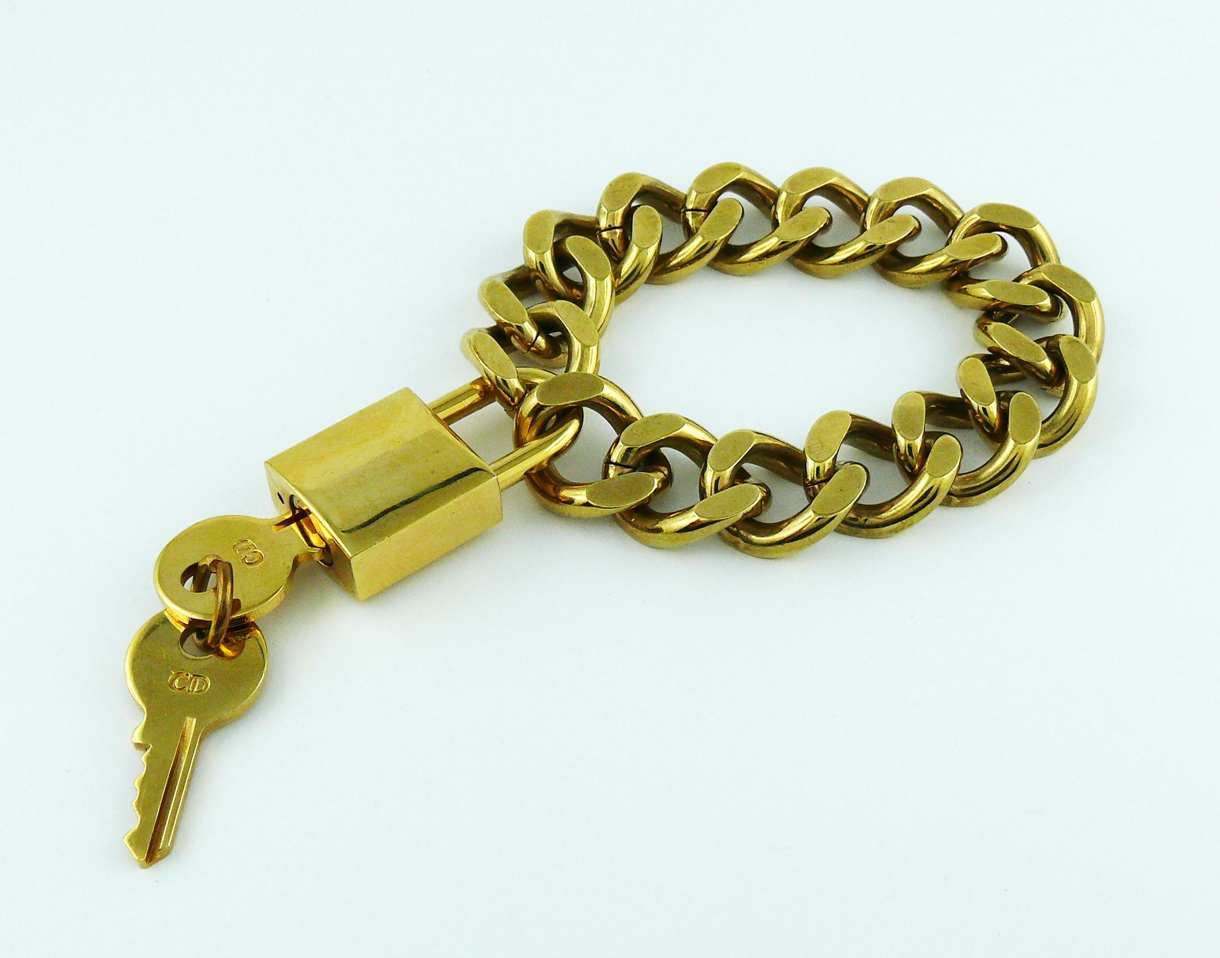 Christian Dior Gold Toned Lock and Key Bracelet In Excellent Condition In Nice, FR