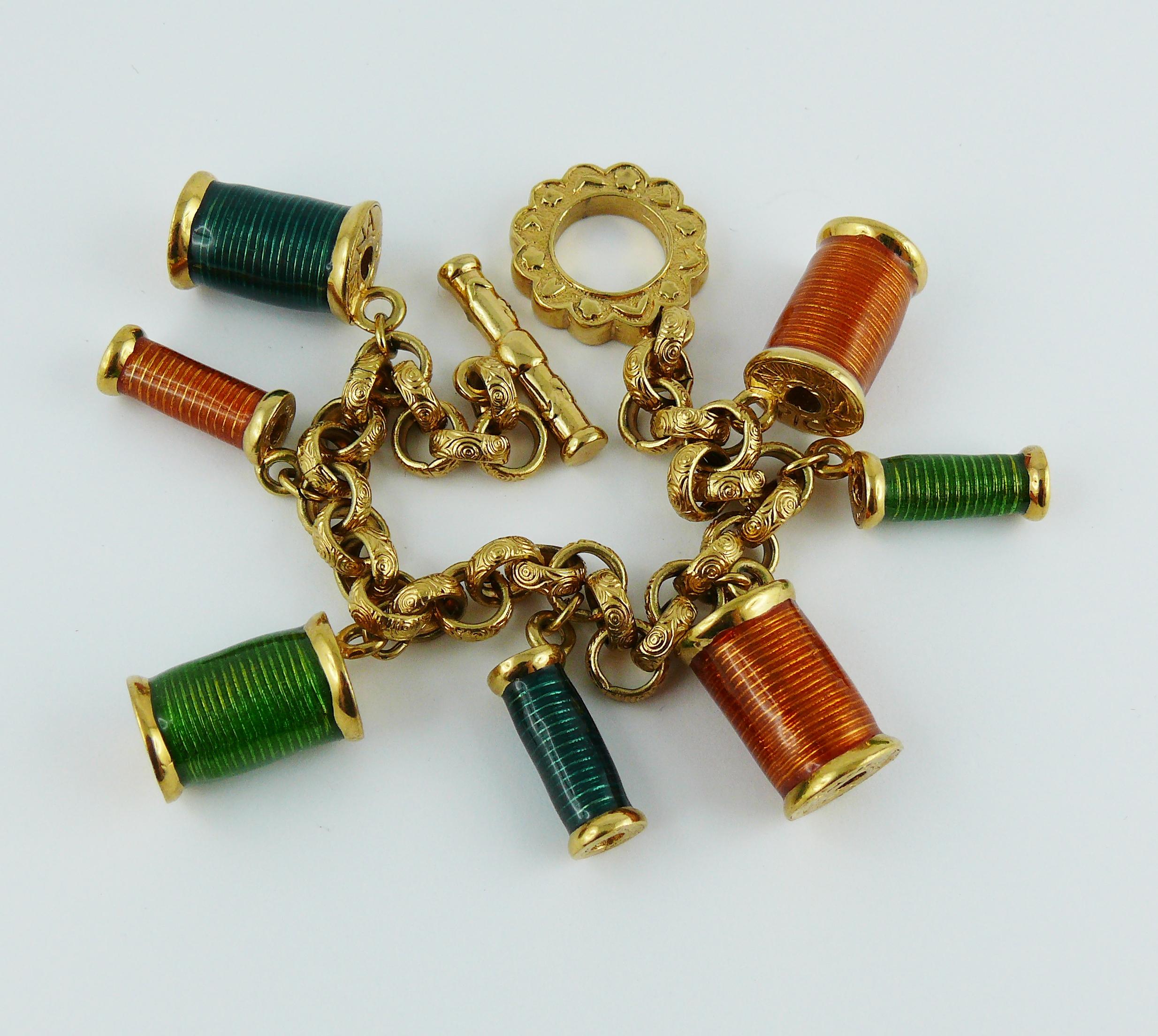 Nina Ricci Vintage Multicolored Sewing Thread Spool Charm Bracelet In Excellent Condition For Sale In Nice, FR