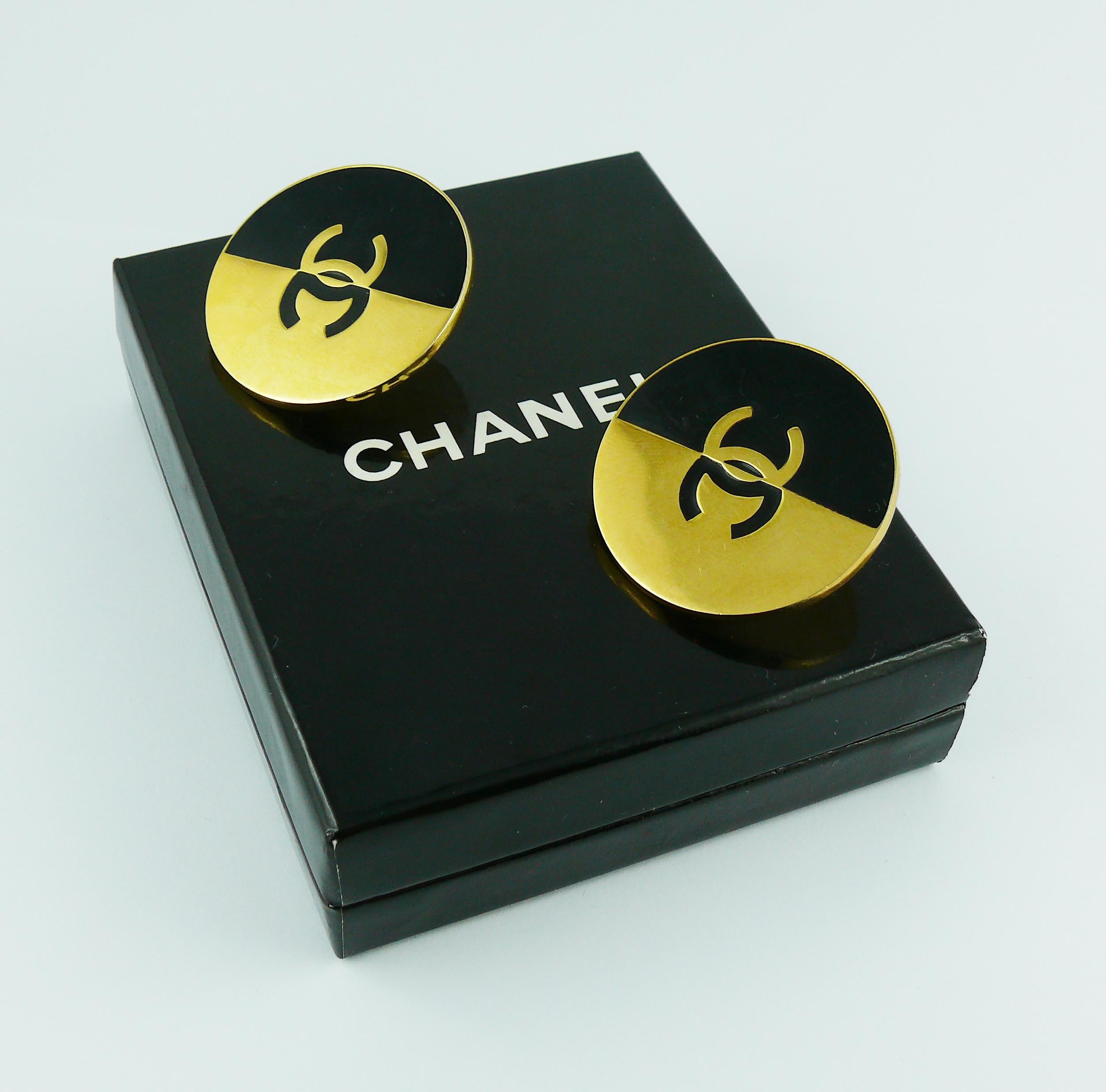 Women's Chanel Vintage Large Black and Gold CC Clip-On Earrings