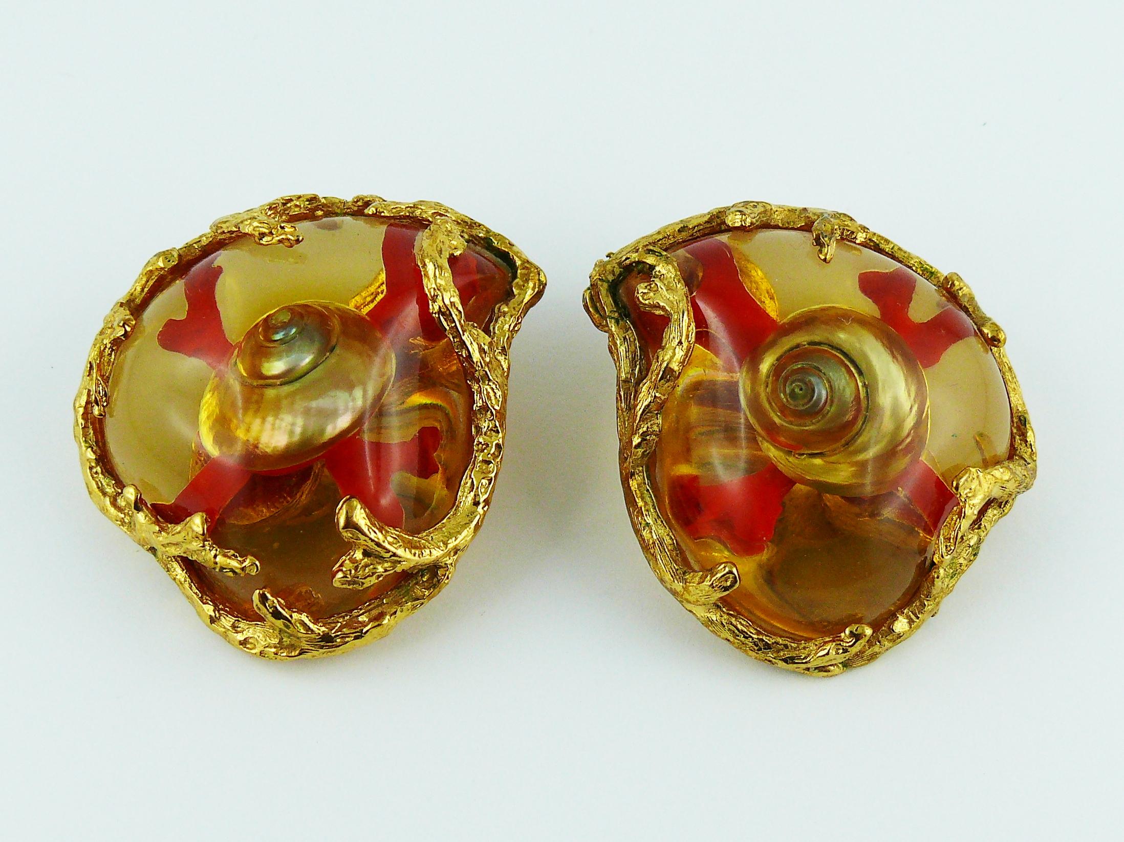 Yves Saint Laurent YSL Sealife Resin Heart Earrings In Excellent Condition In Nice, FR