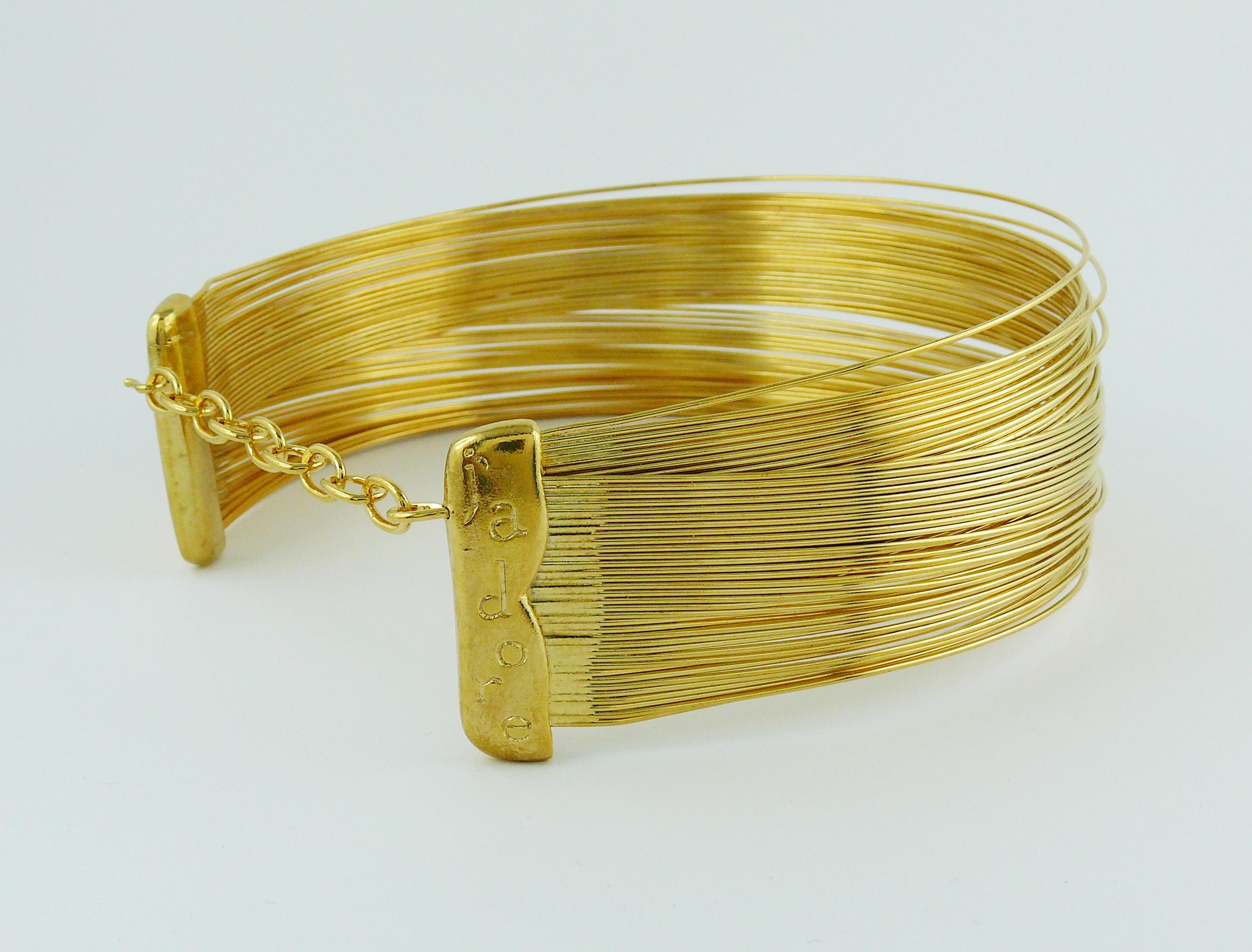 Christian Dior J'Adore Collier ras de cou en fil métallique doré 5