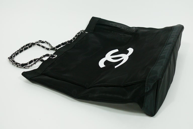 black chanel canvas bag