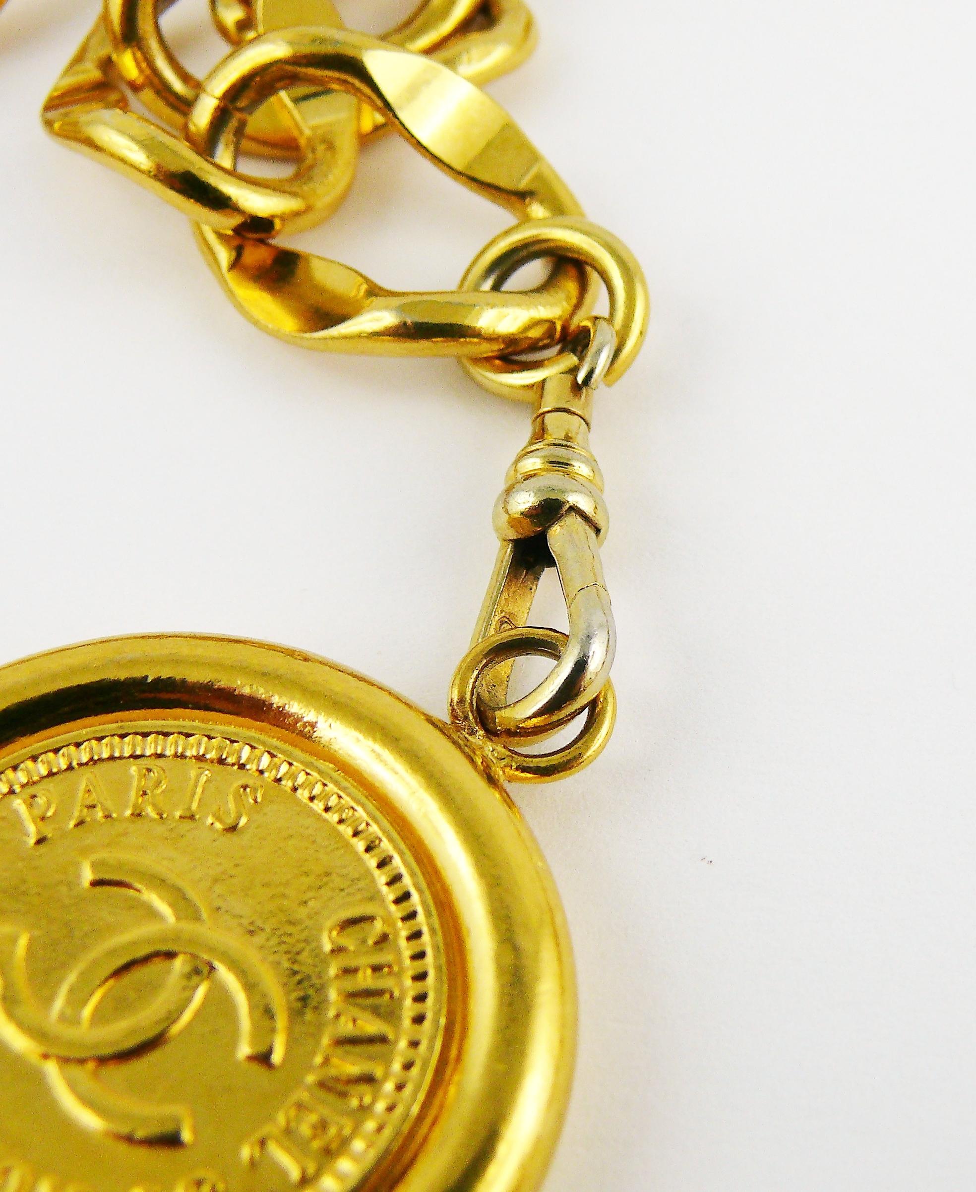 Chanel Vintage goldfarbene Signatur ID Plate Kette Gürtel Halskette 15