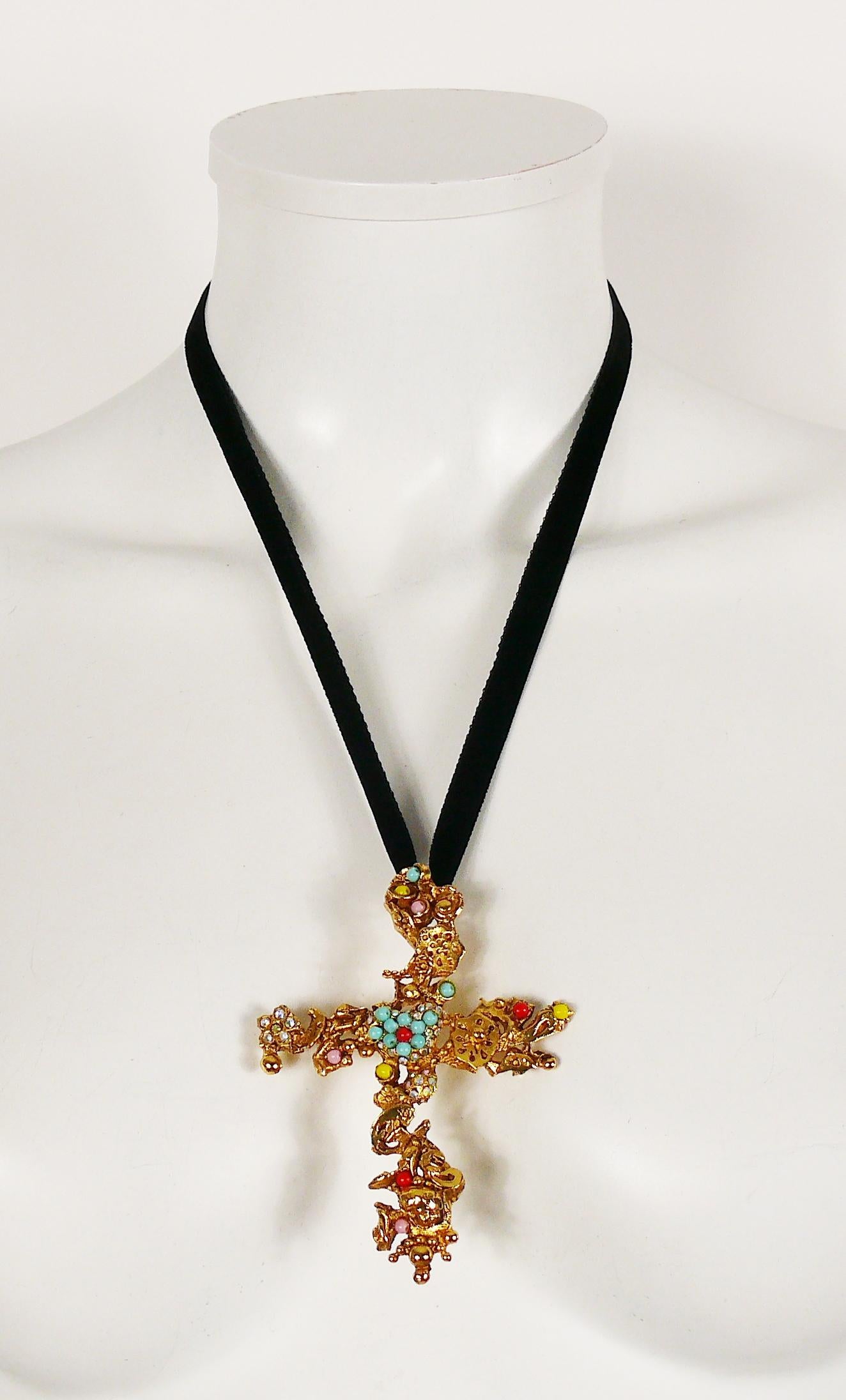 CHRISTIAN LACROIX vintage pendant necklace featuring a gold toned cross with intricate baroque pattern, crystals and colourful beads, cherub head at the bottom and CL logo.

Can be worn as a brooch.

Marked CHRISTIAN LACROIX CL Made in