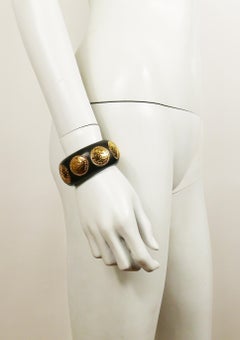 Chanel Vintage 1993 Iconic Coco 31 Rue Cambon Paris Coin Wooden Cuff Bracelet